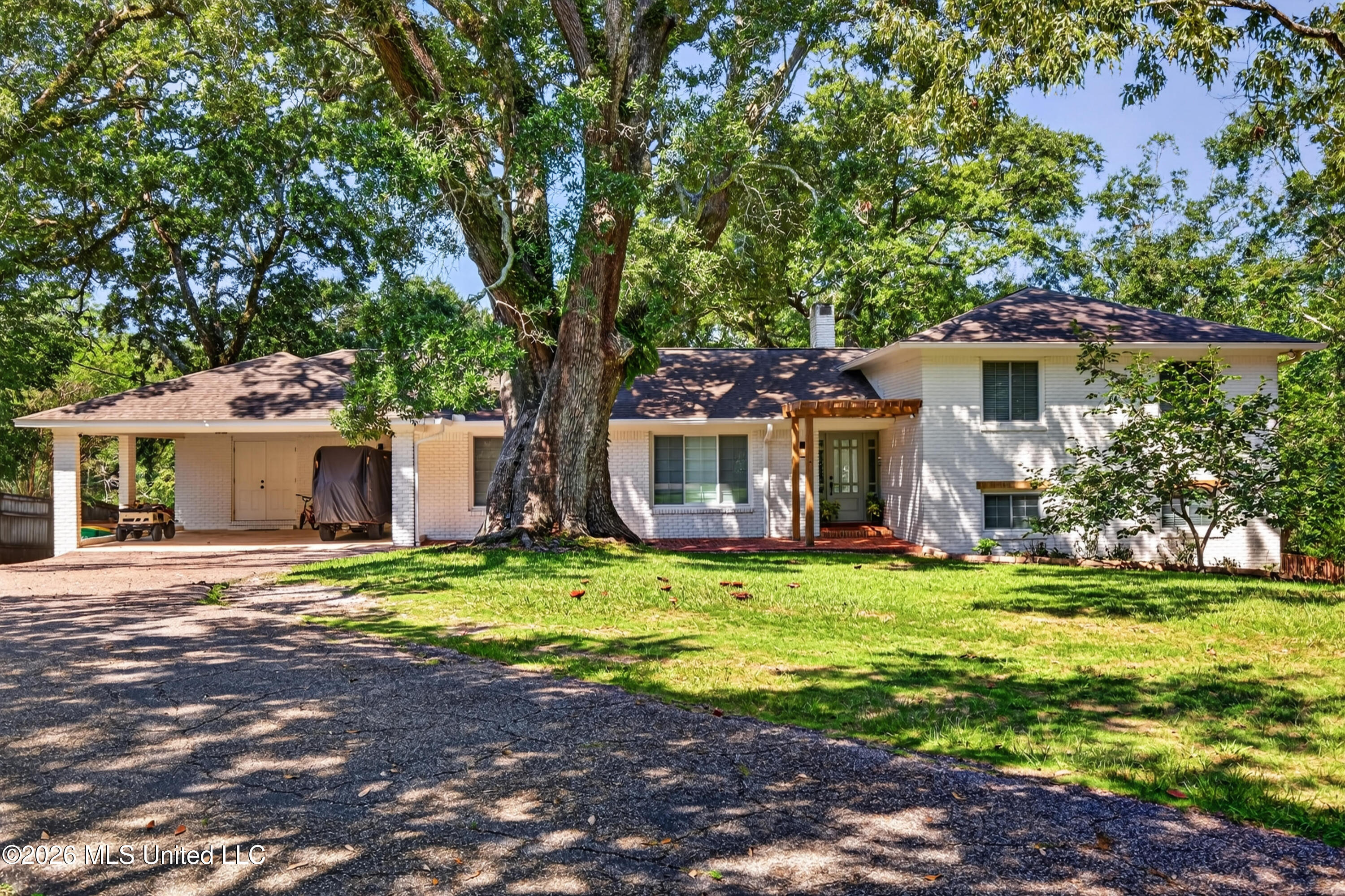 14008 Bay Sweep Circle Property Photo 1