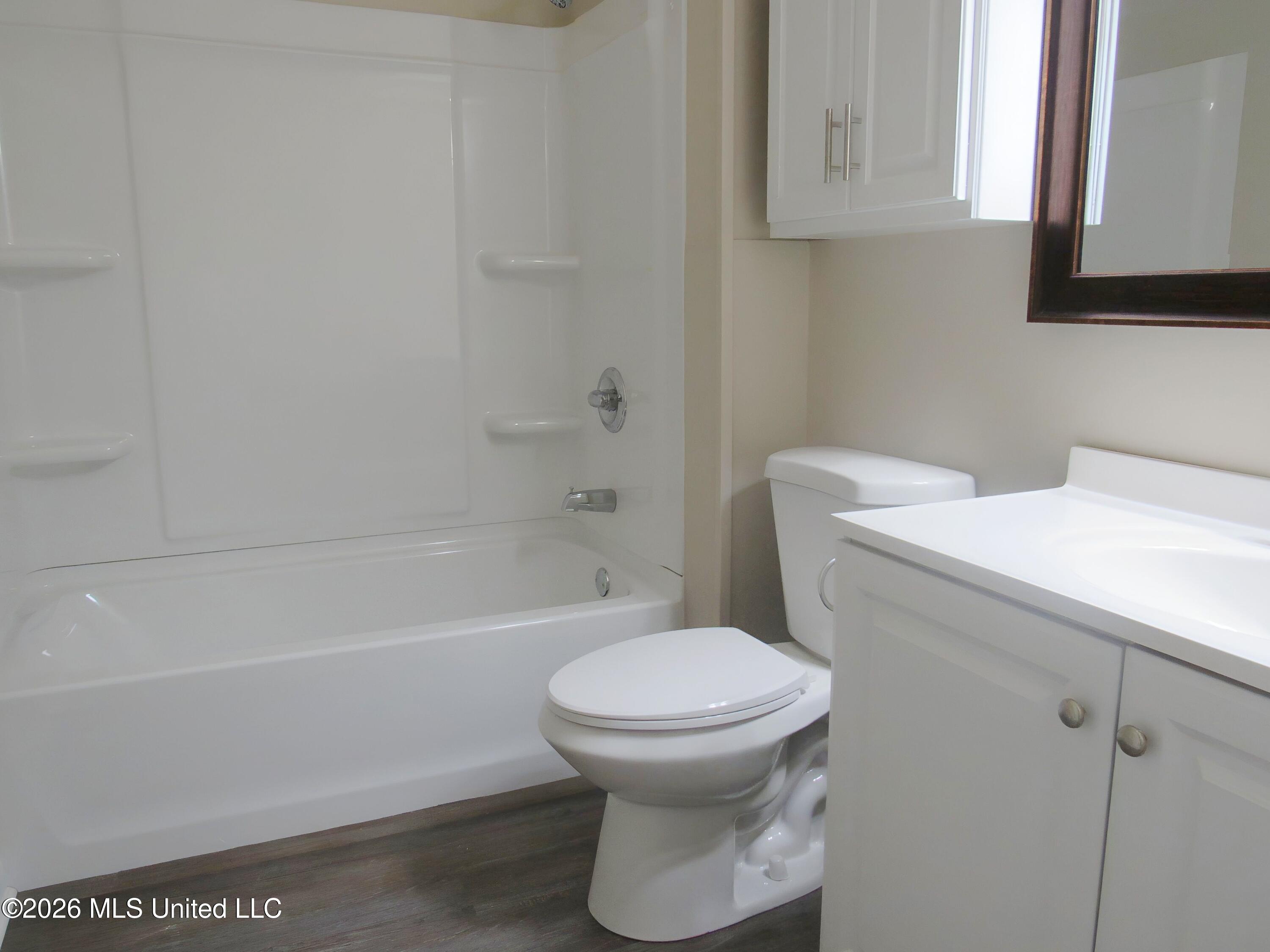 404 N Washington Property Photo 13