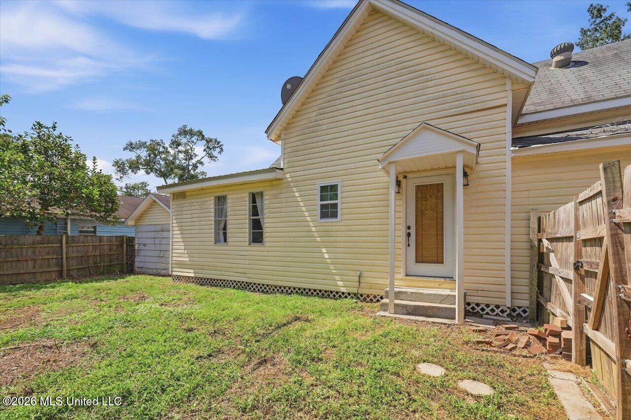 519 N Main Street Property Photo 55