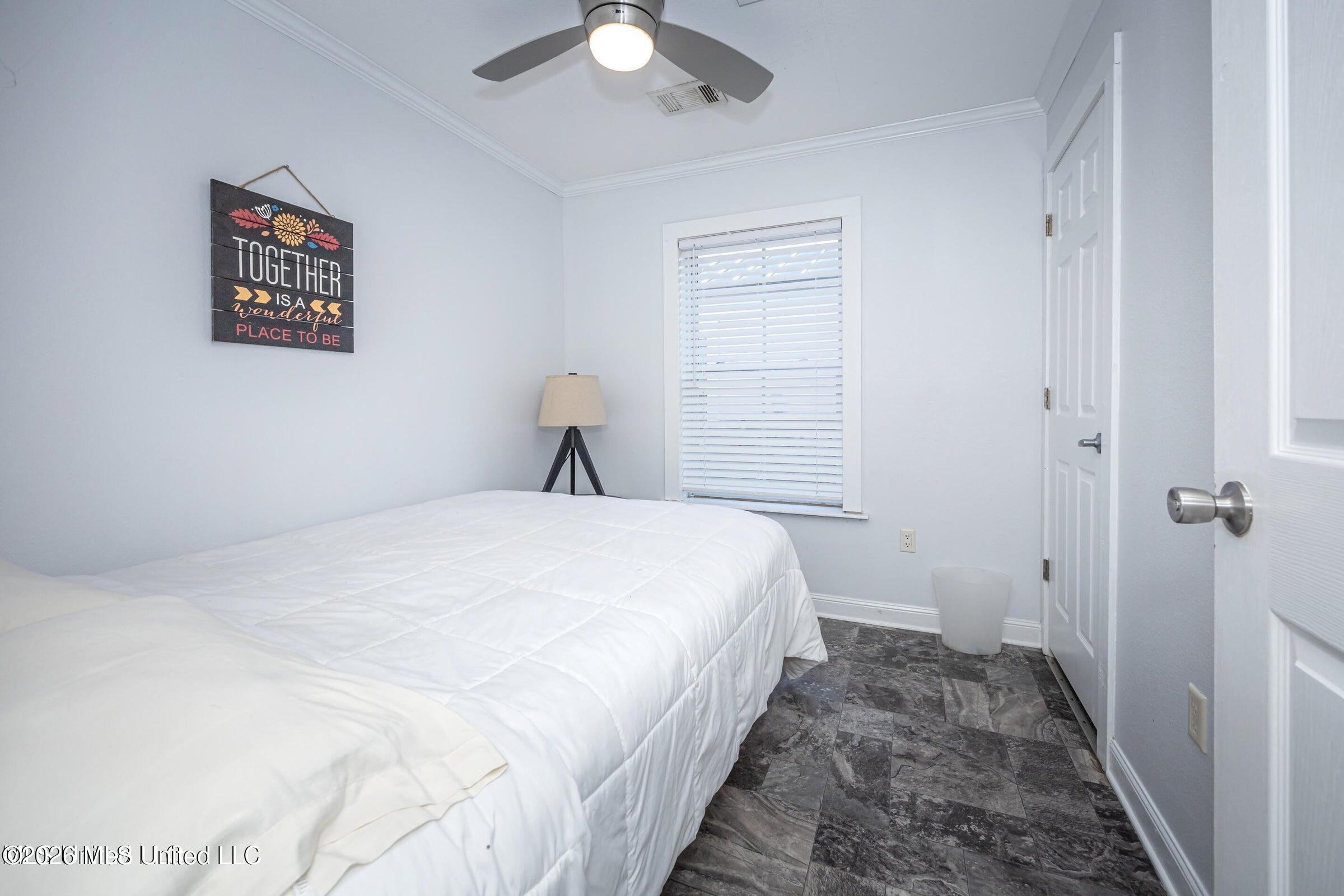 2231 E Simmons Bayou Drive Property Photo 21