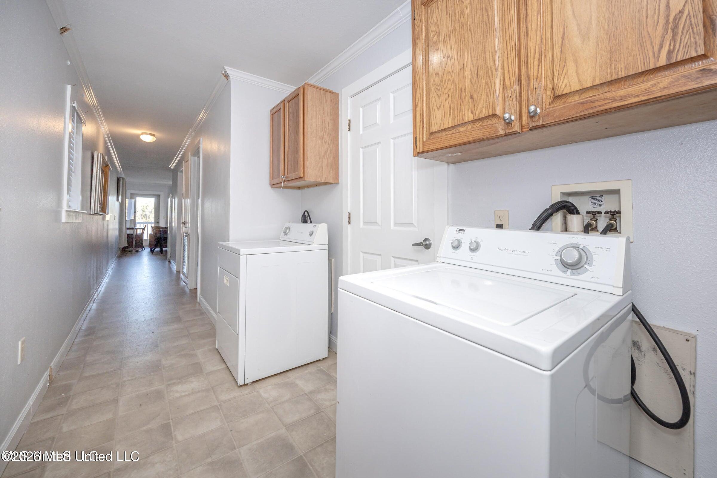 2231 E Simmons Bayou Drive Property Photo 25