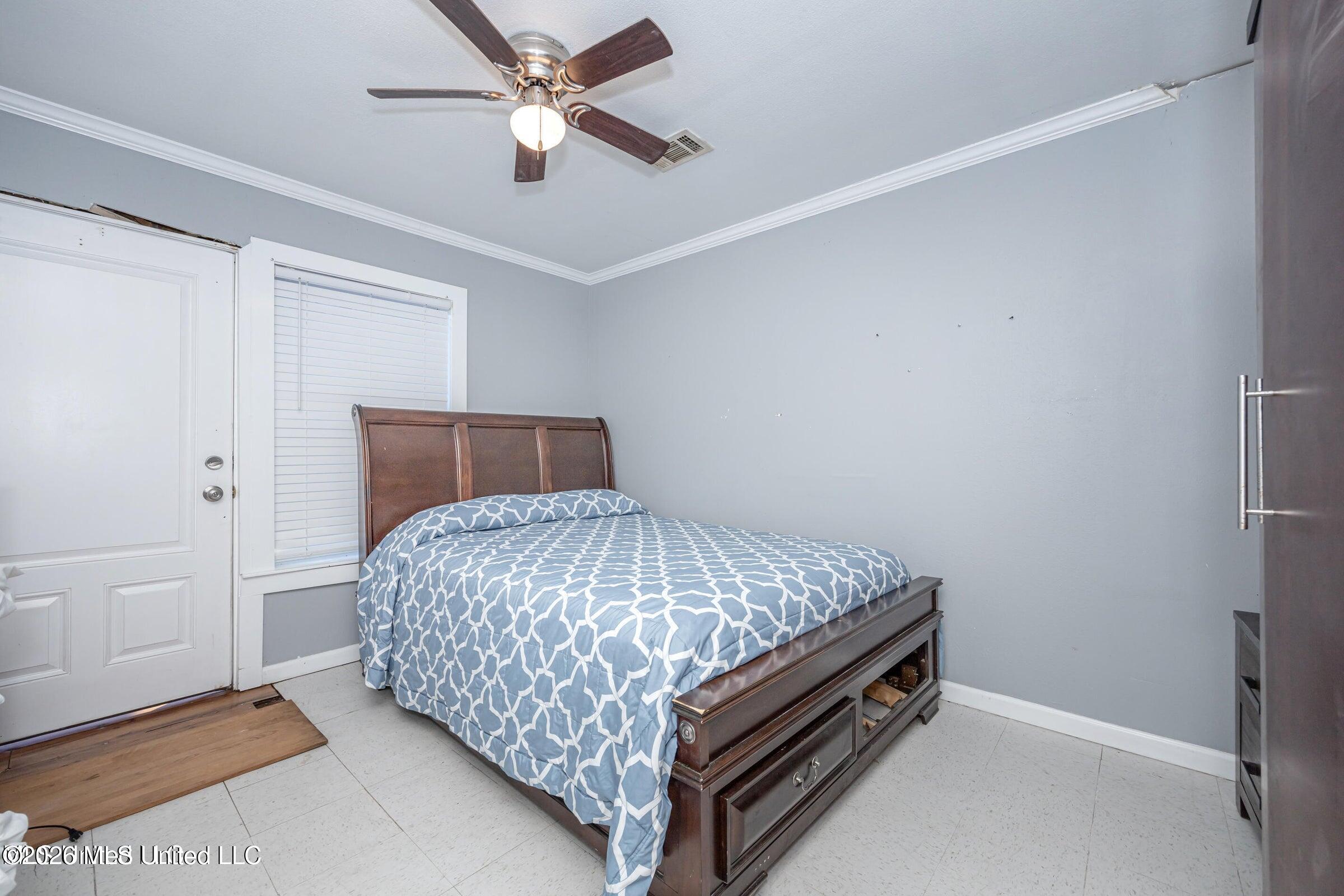 2231 E Simmons Bayou Drive Property Photo 28