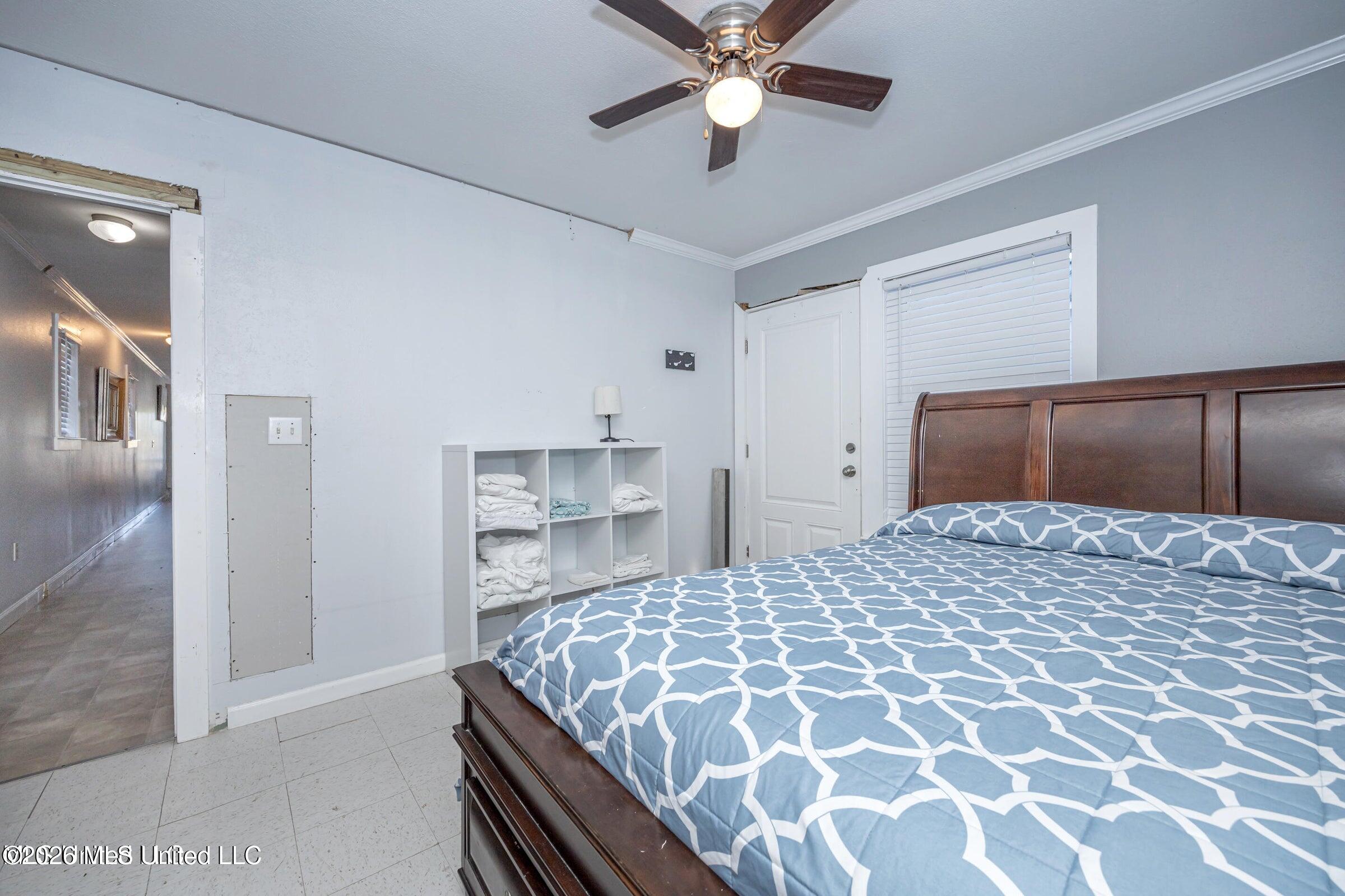 2231 E Simmons Bayou Drive Property Photo 29