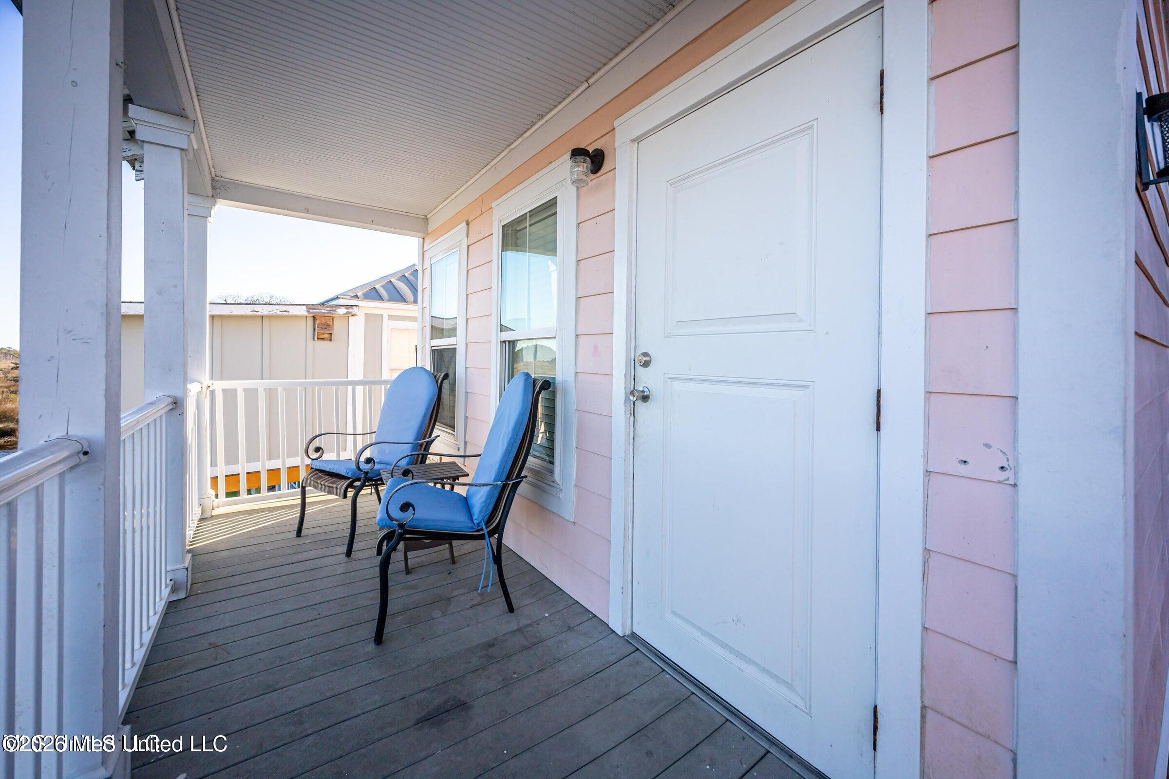 2231 E Simmons Bayou Drive Property Photo 34