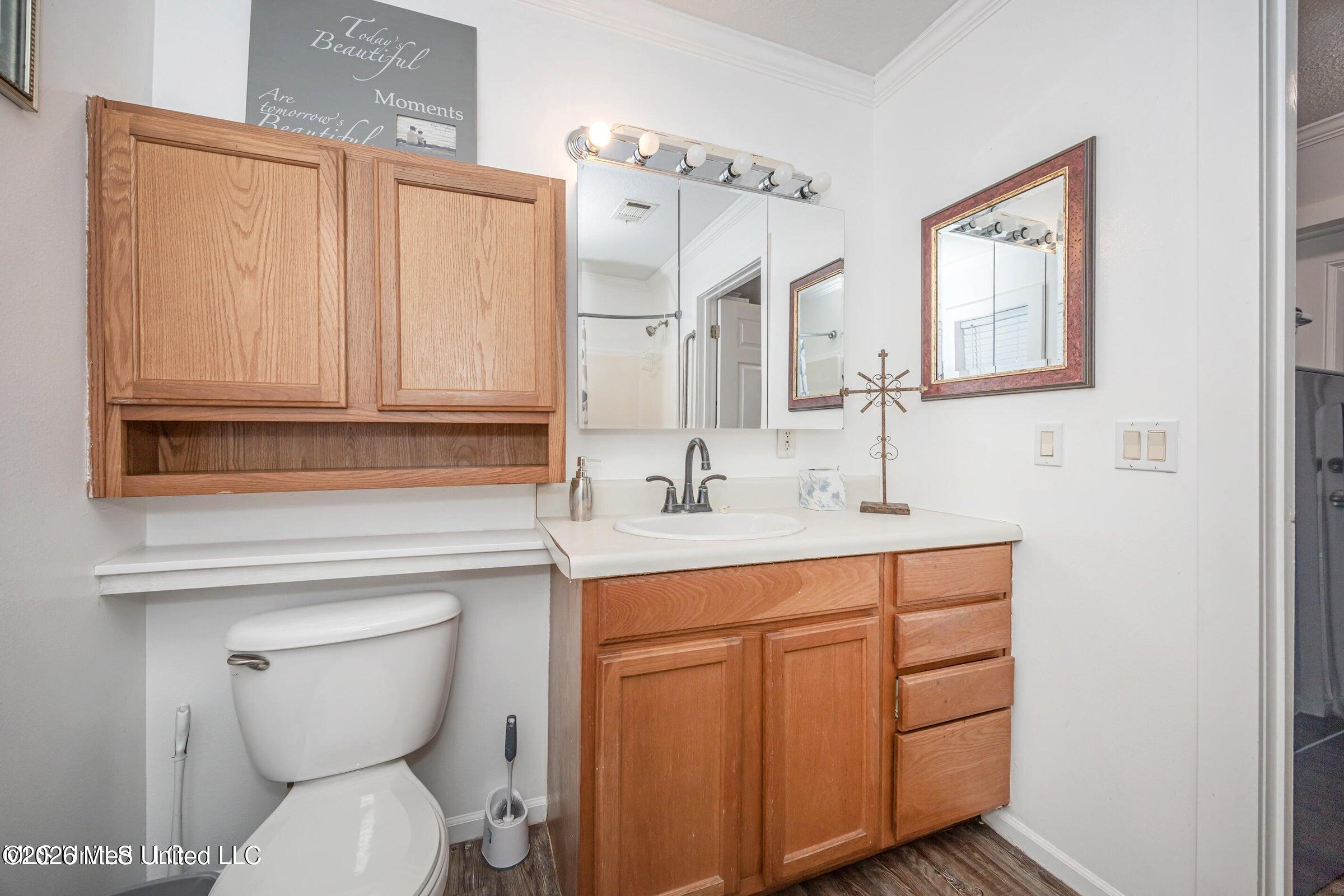 2231 E Simmons Bayou Drive Property Photo 48