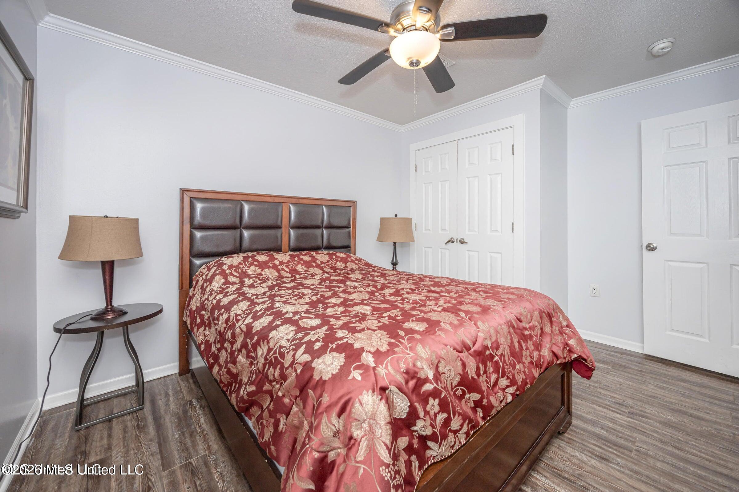 2231 E Simmons Bayou Drive Property Photo 53