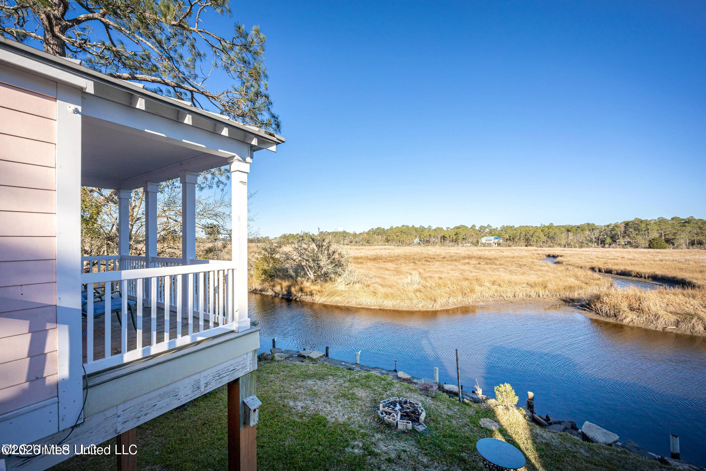 2231 E Simmons Bayou Drive Property Photo 56