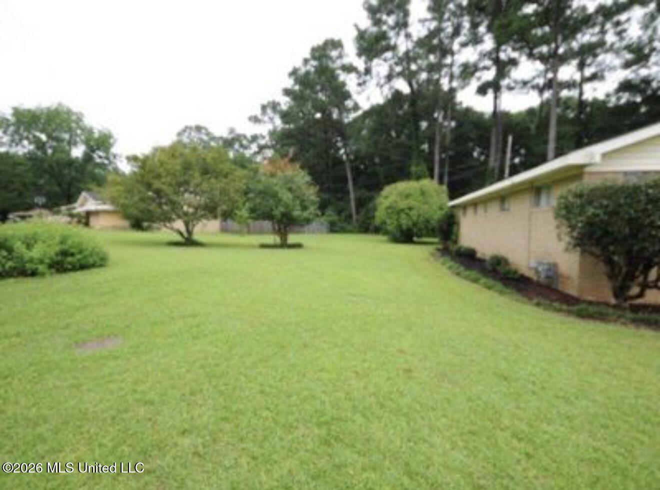 1336 John Street Property Photo 17