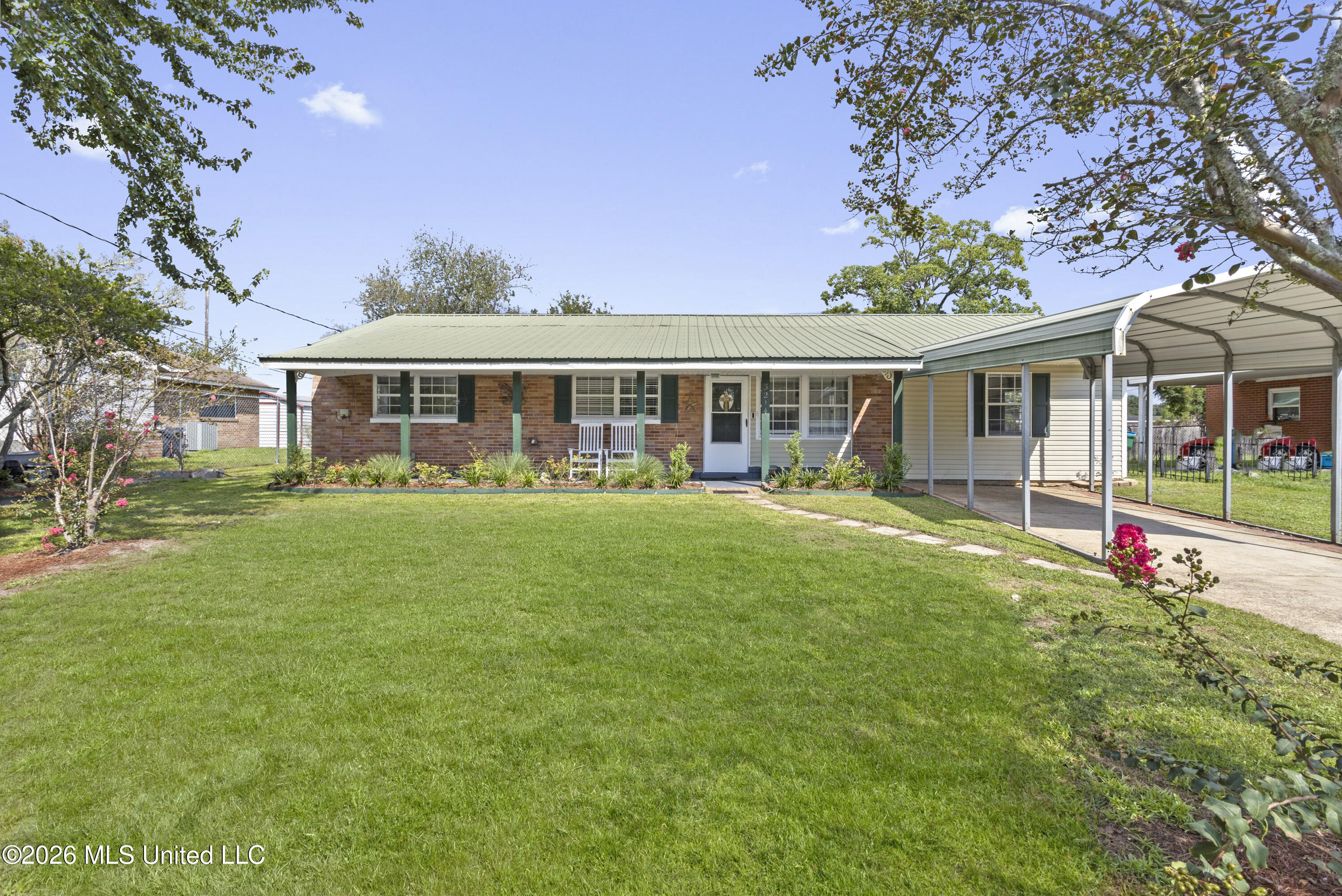 3214 Wesley Street Property Photo 1