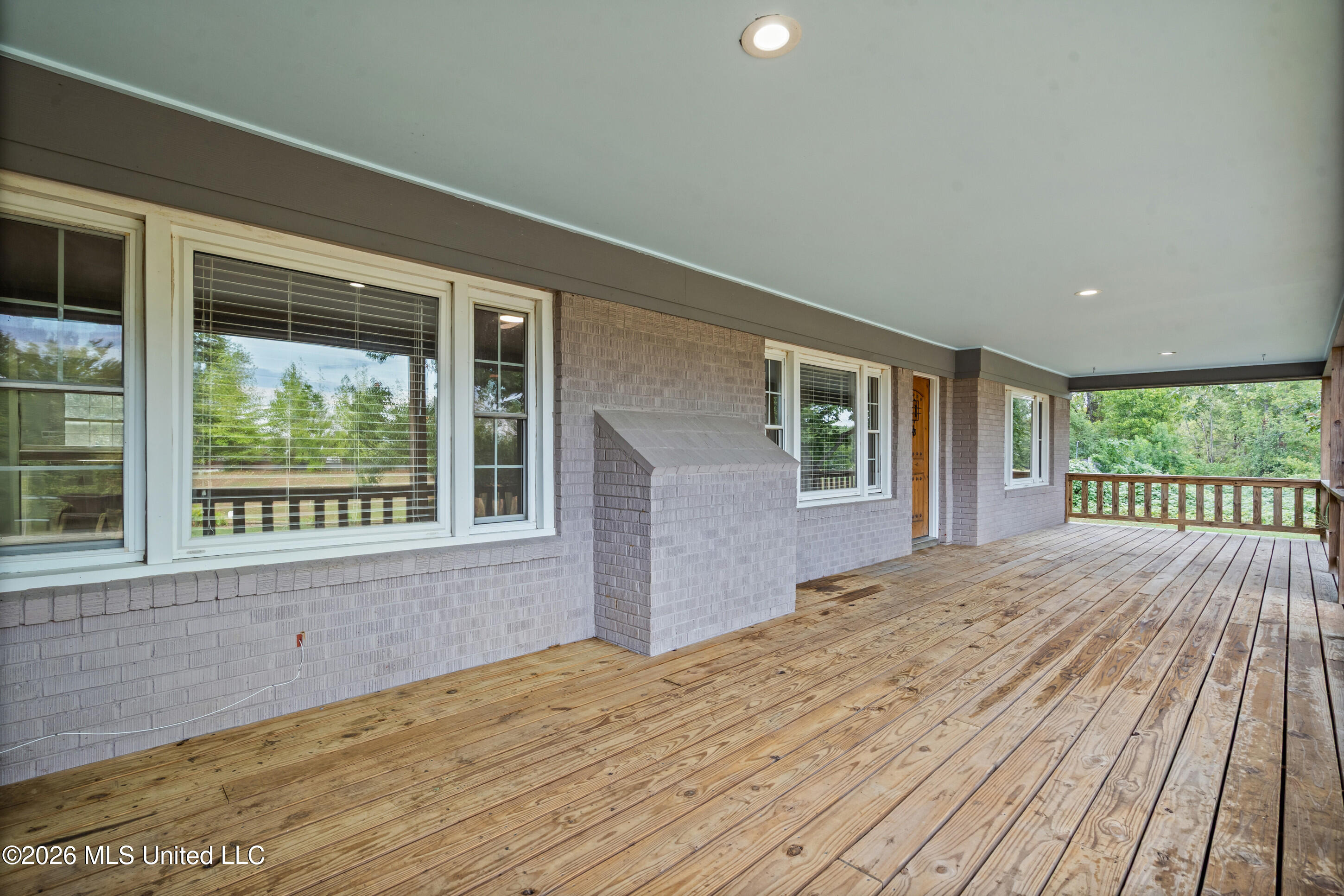 718 Mount Zion Road Property Photo 4