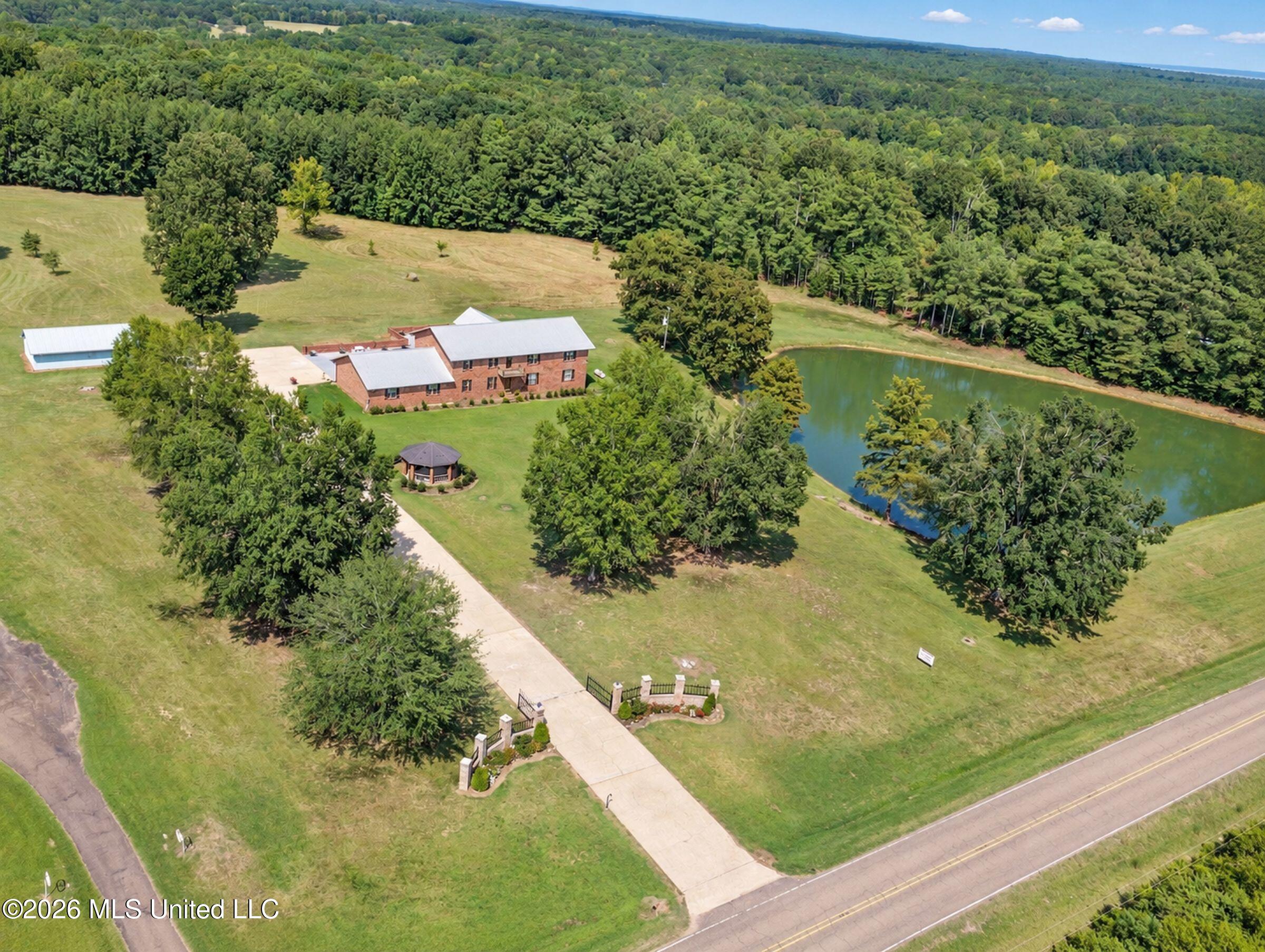 24769 Highway 315 Property Photo 13