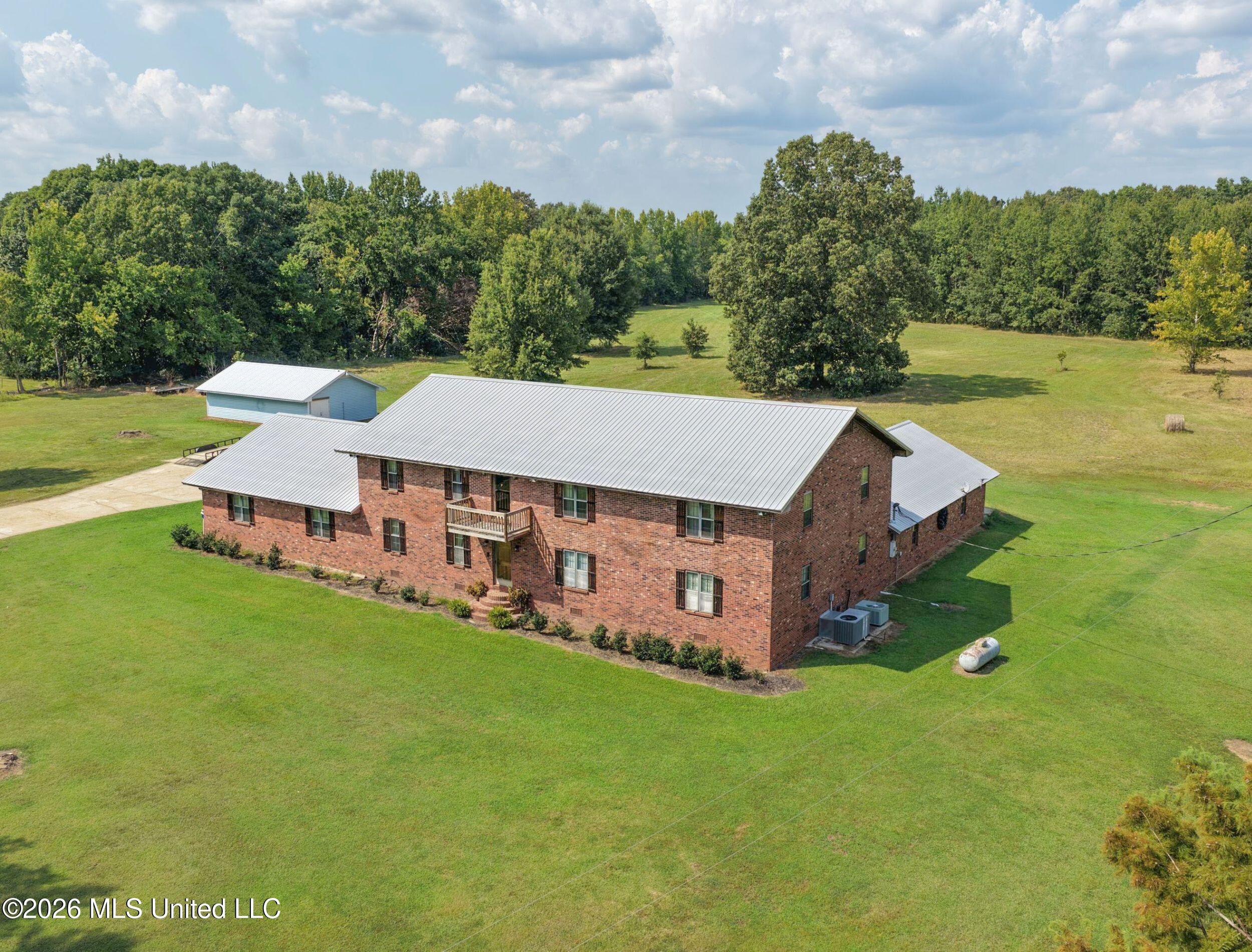 24769 Highway 315 Property Photo 14
