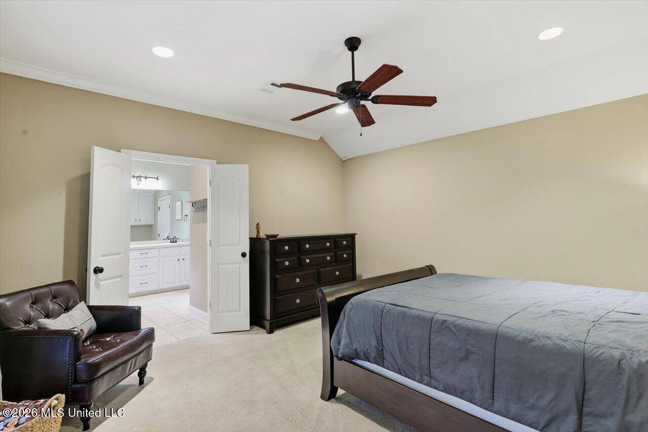 141 Hampton Place Property Photo 20