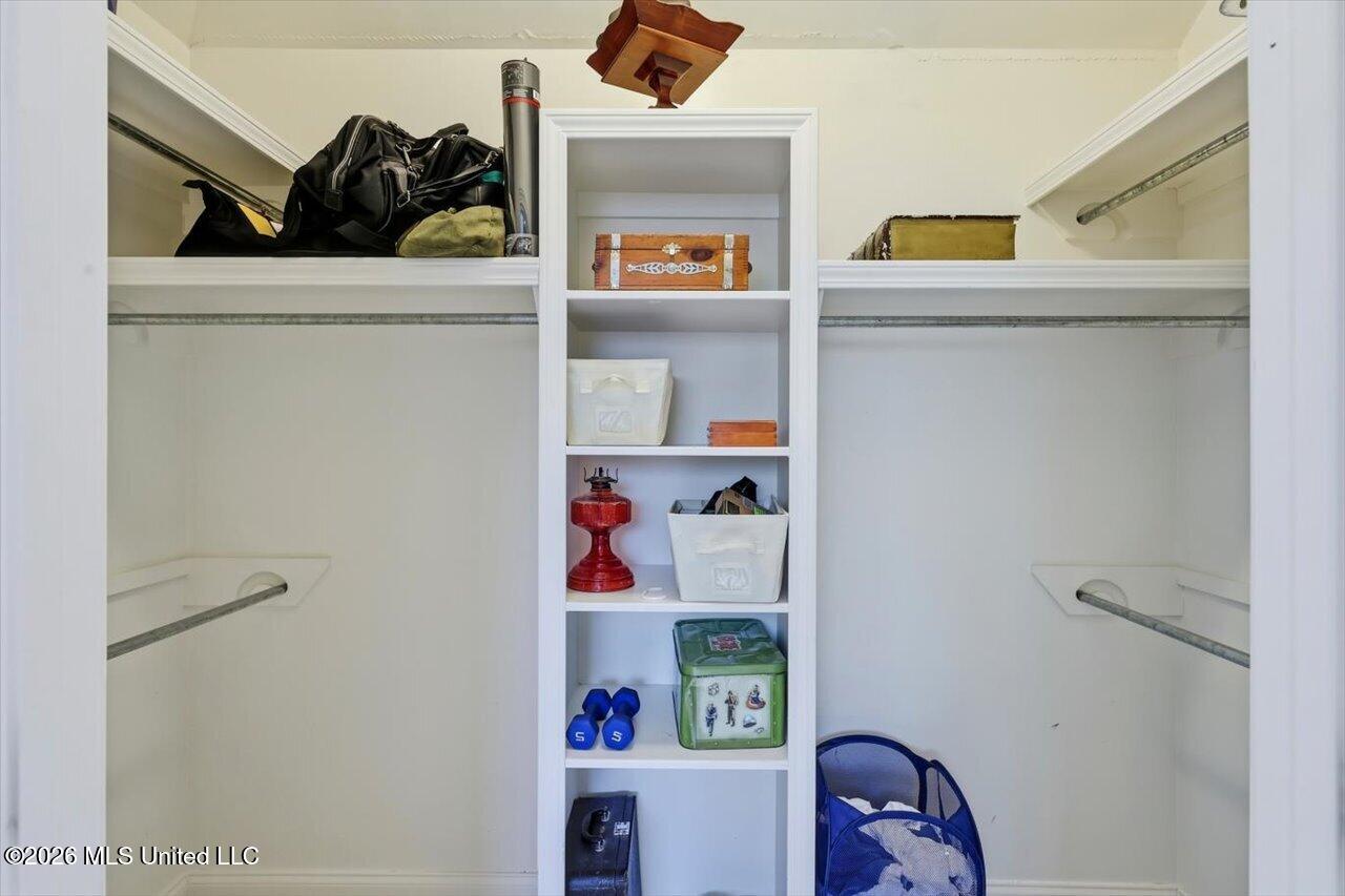 141 Hampton Place Property Photo 26