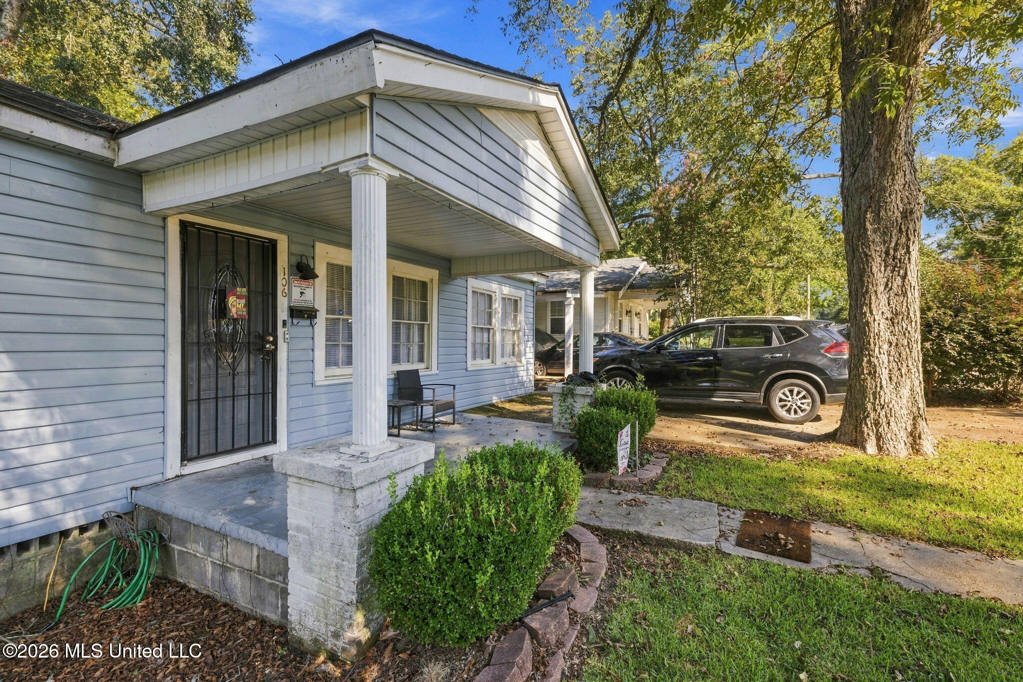 106 3rd Avenue Property Photo 4