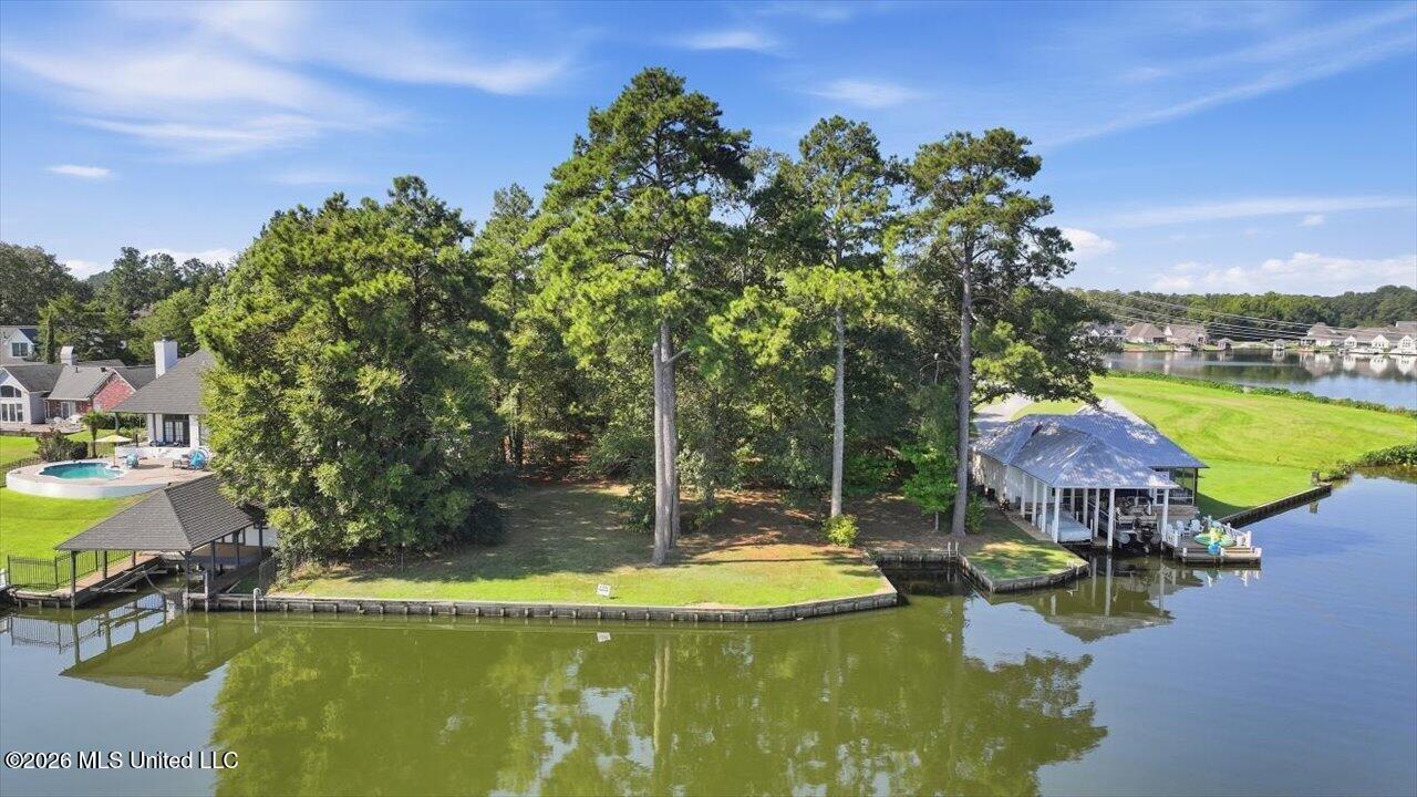 164 Lake Ridge Drive Property Photo 1