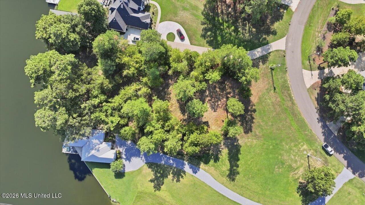 164 Lake Ridge Drive Property Photo 11