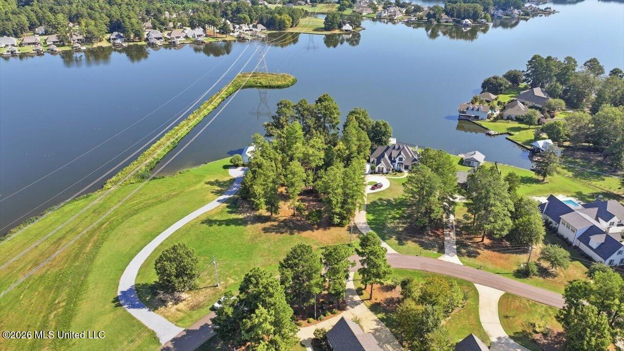 164 Lake Ridge Drive Property Photo 16