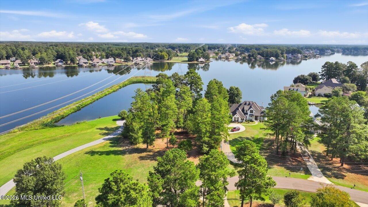 164 Lake Ridge Drive Property Photo 18