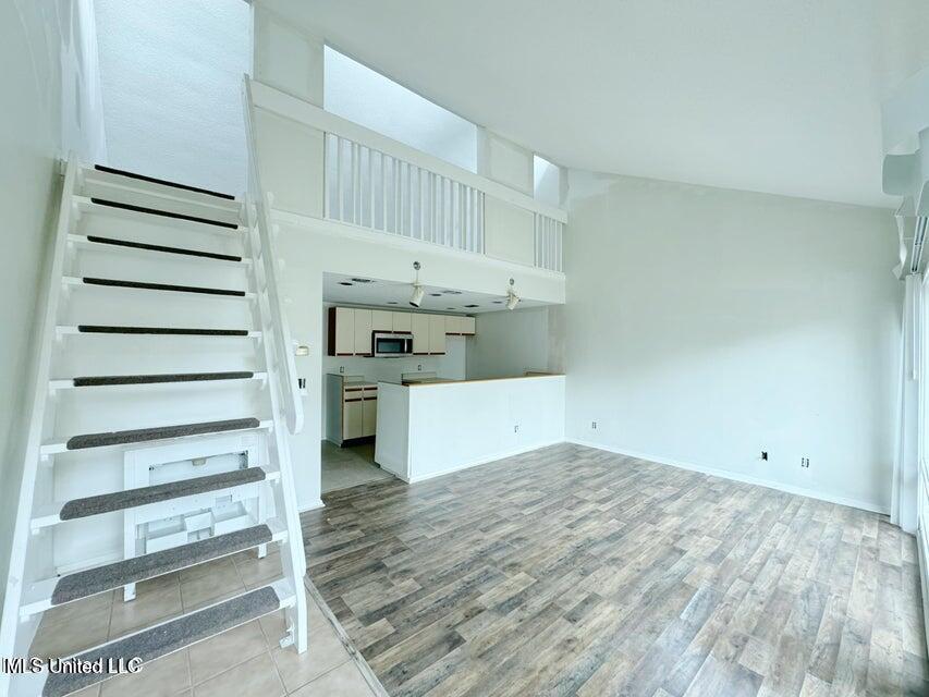828 Oakleigh Avenue Property Photo 5