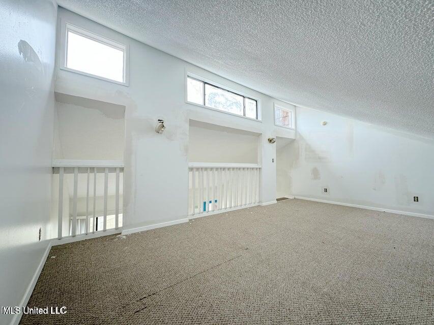 828 Oakleigh Avenue Property Photo 15