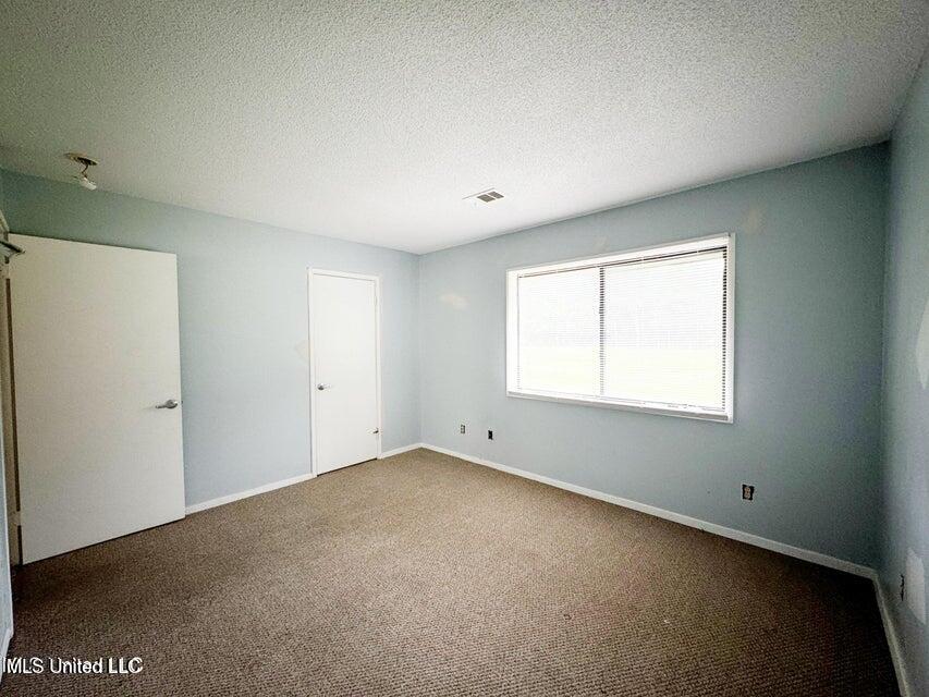 828 Oakleigh Avenue Property Photo 22