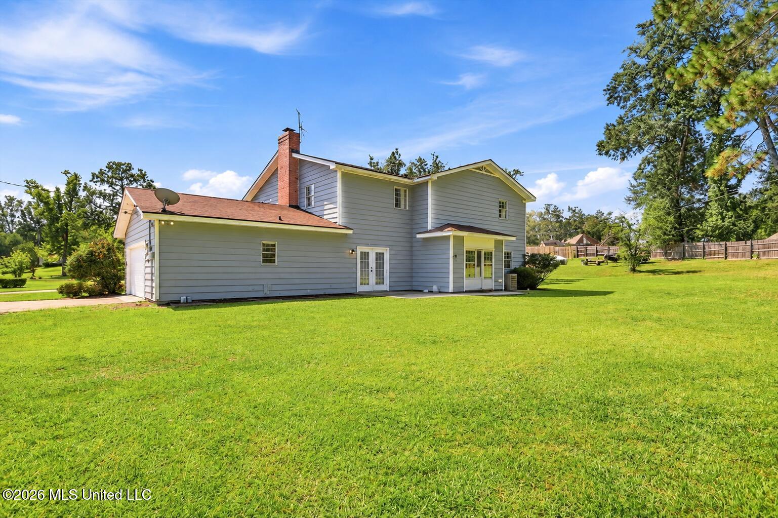 1086 Devonshire Drive Property Photo 35