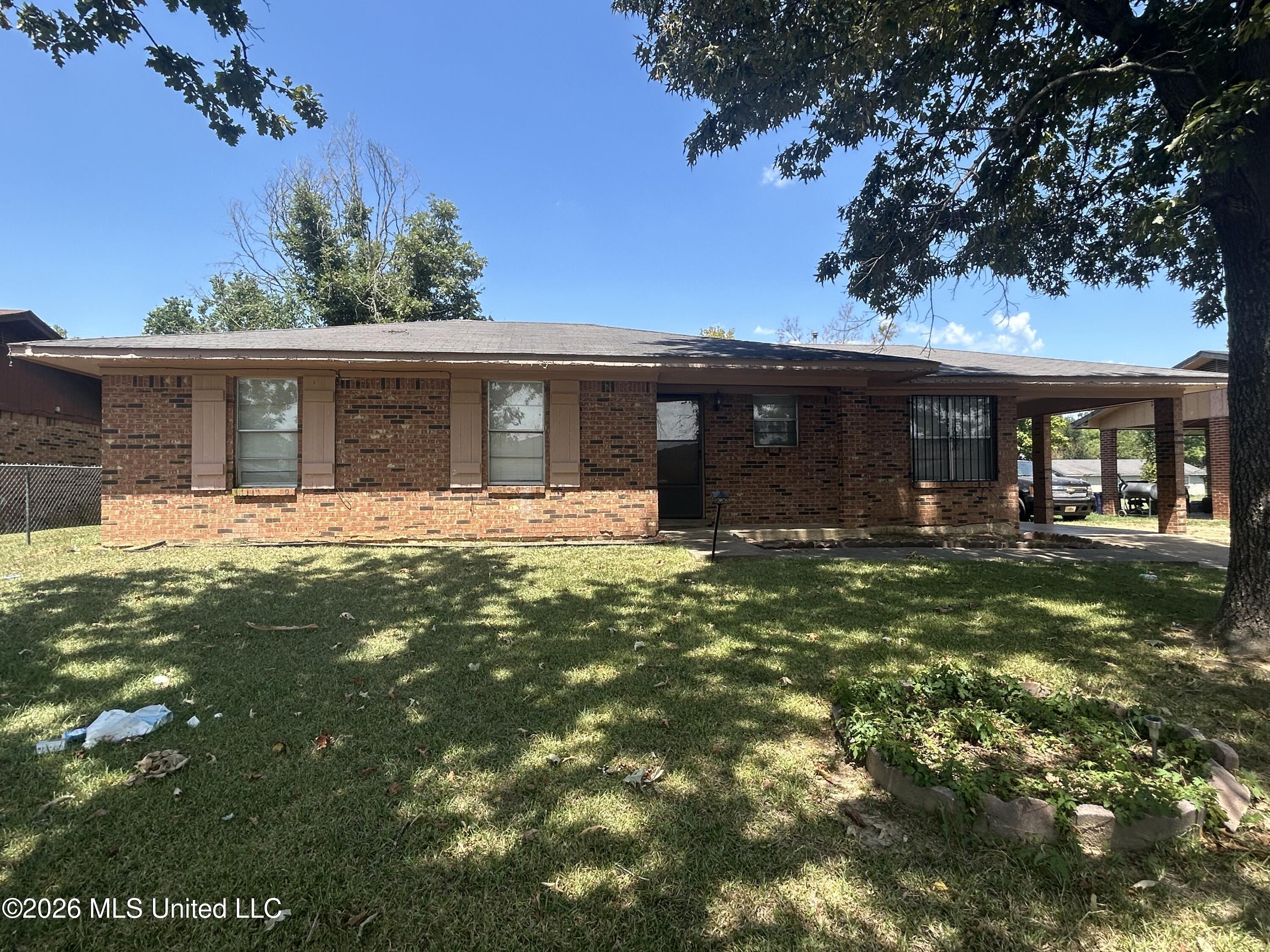 2615 Kay White Circle Property Photo 1