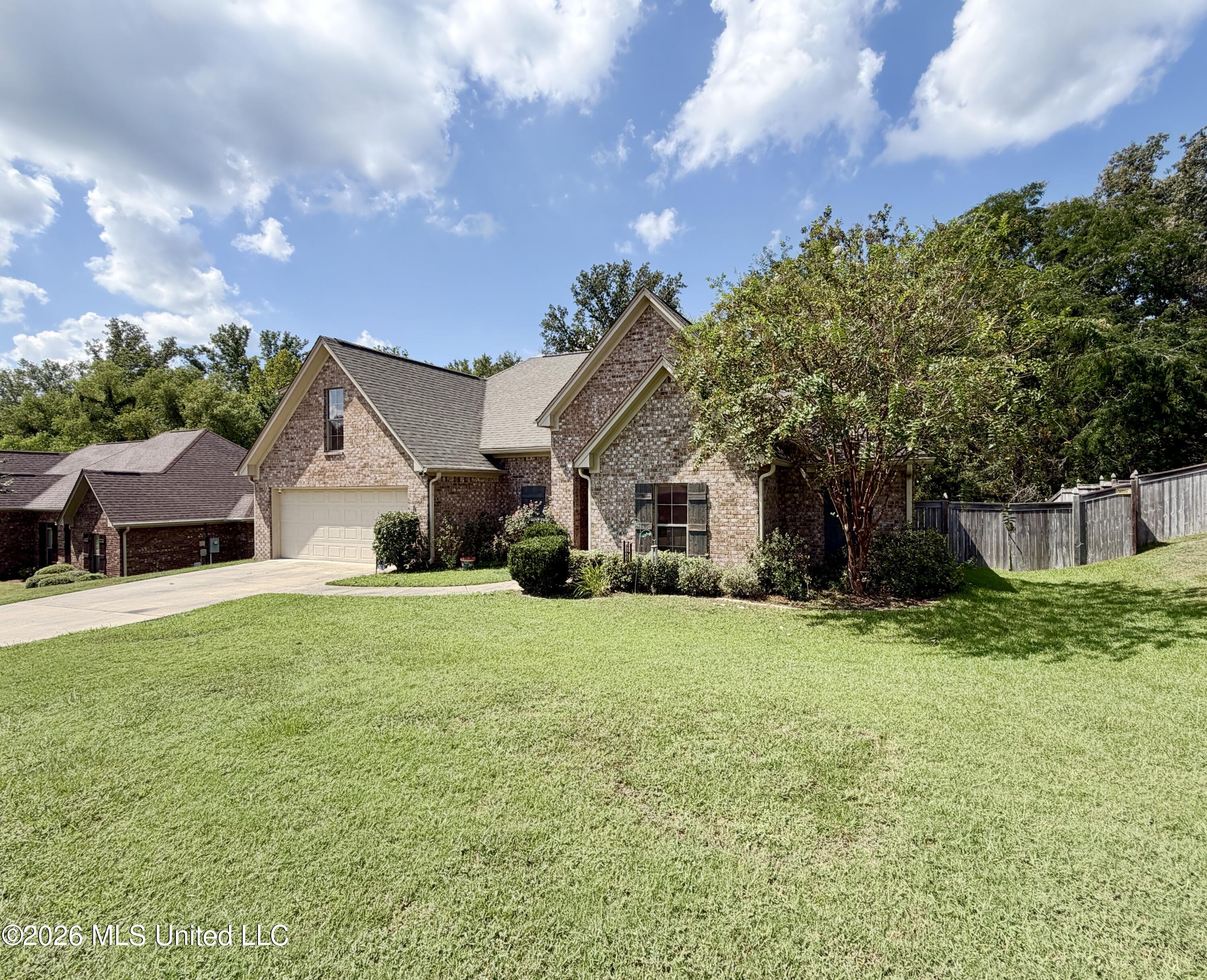 126 Marion Drive Property Photo 4