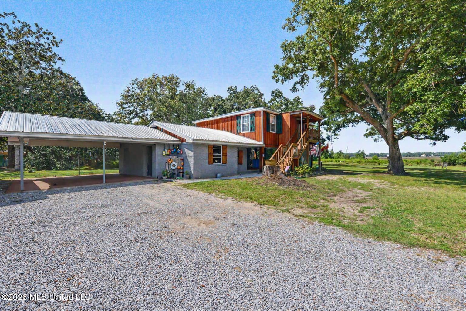 1601 Fawn Street Property Photo 2