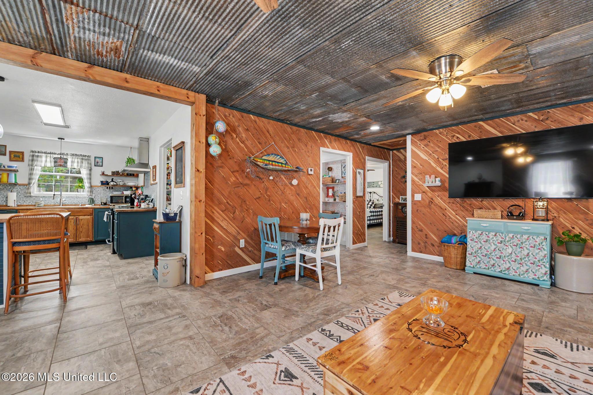 1601 Fawn Street Property Photo 6