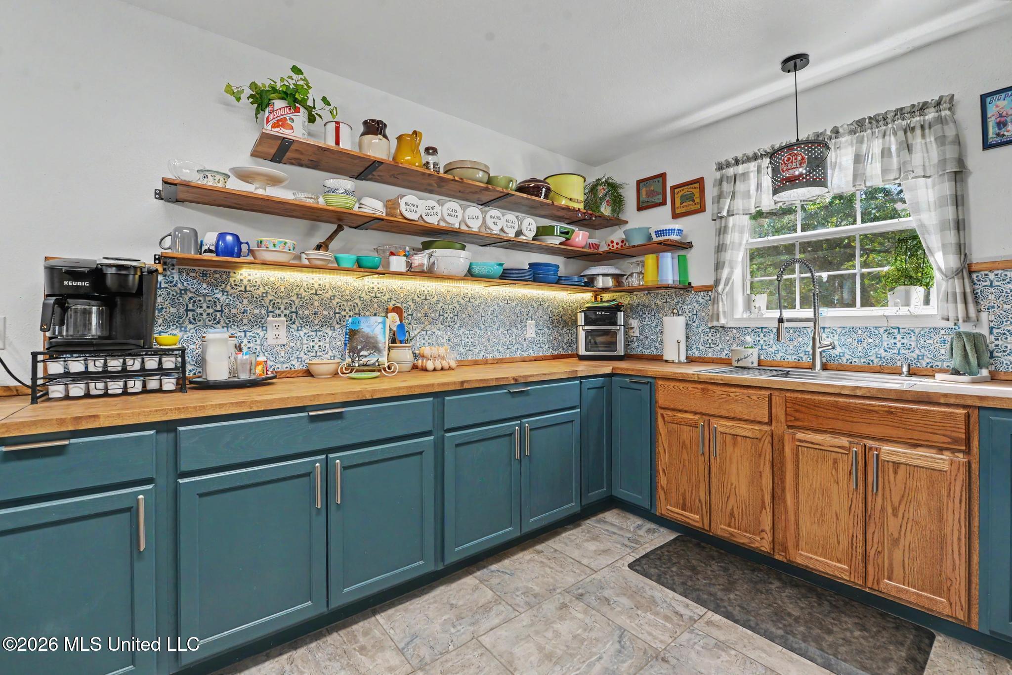 1601 Fawn Street Property Photo 10