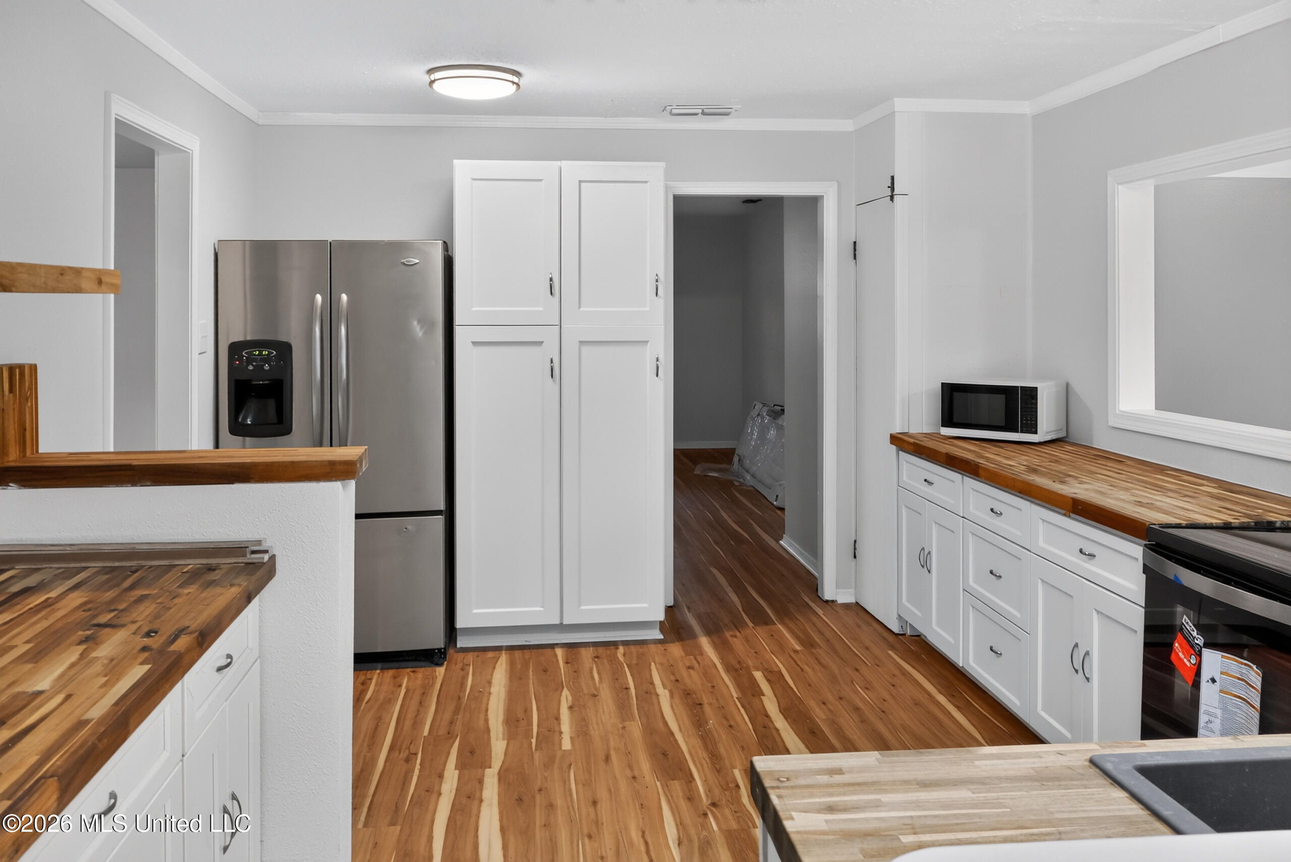 2807 Pinewood Avenue Property Photo 7