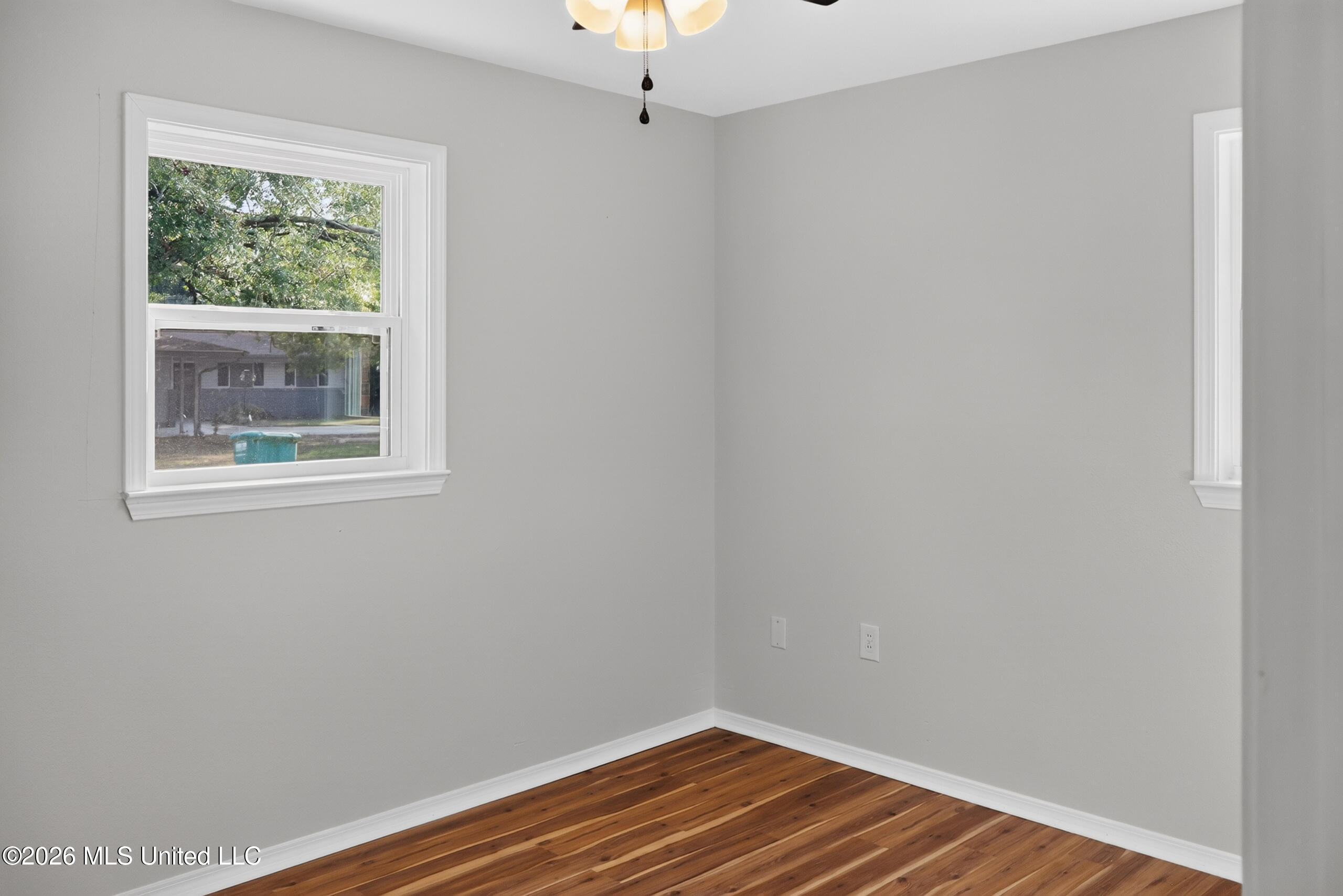 2807 Pinewood Avenue Property Photo 18