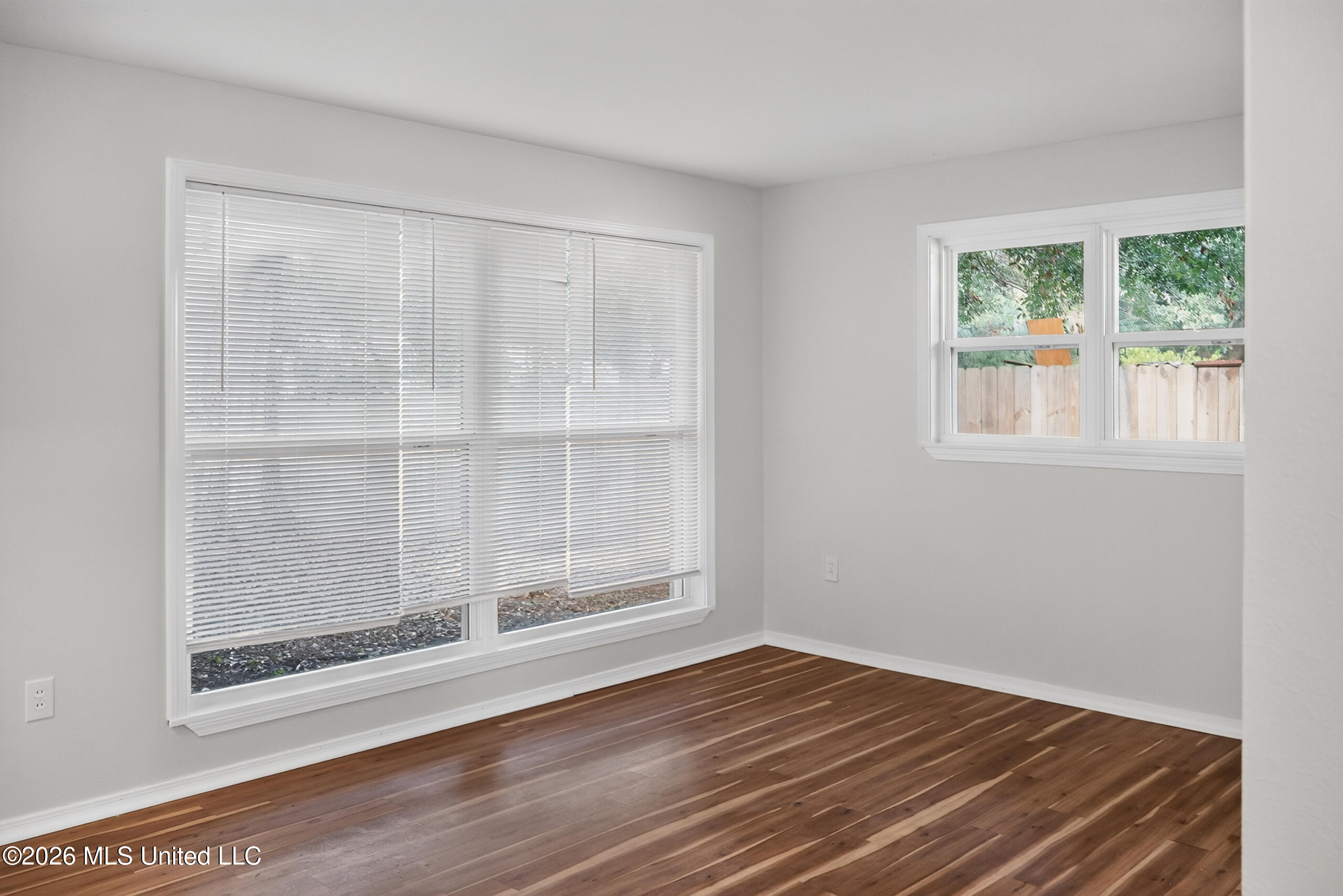 2807 Pinewood Avenue Property Photo 23