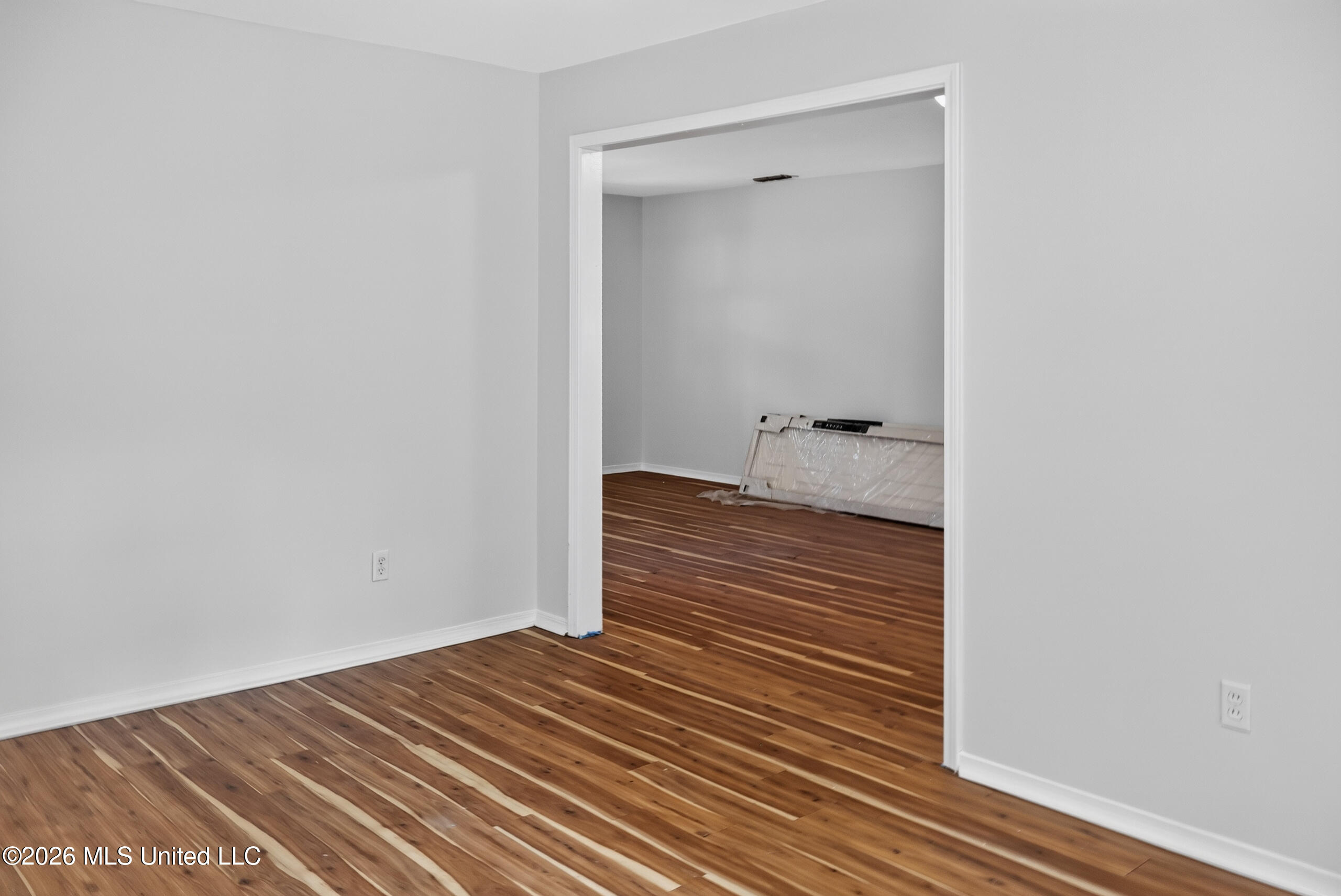 2807 Pinewood Avenue Property Photo 24