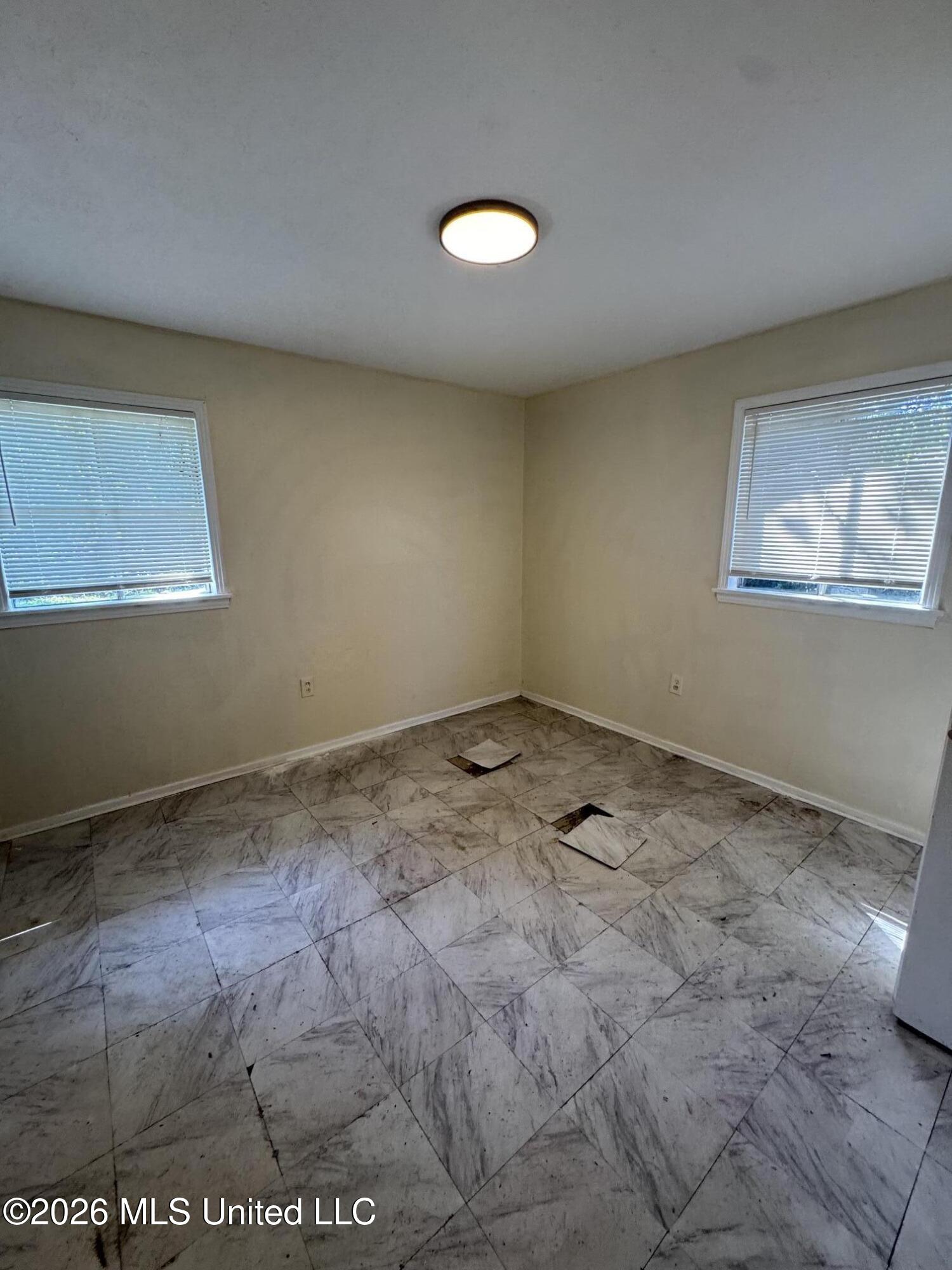 318 Queen Marie Lane Property Photo 11
