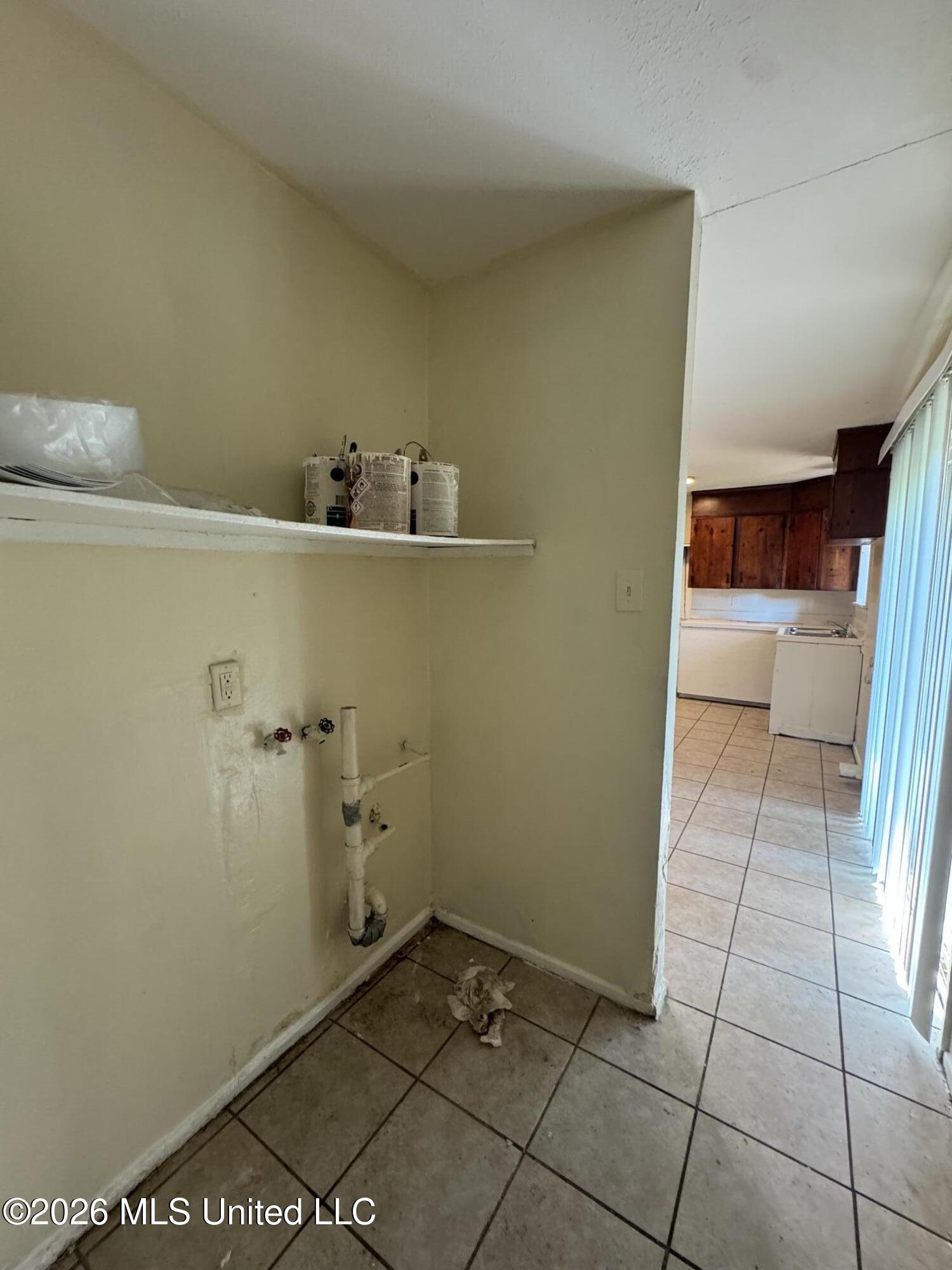 318 Queen Marie Lane Property Photo 13