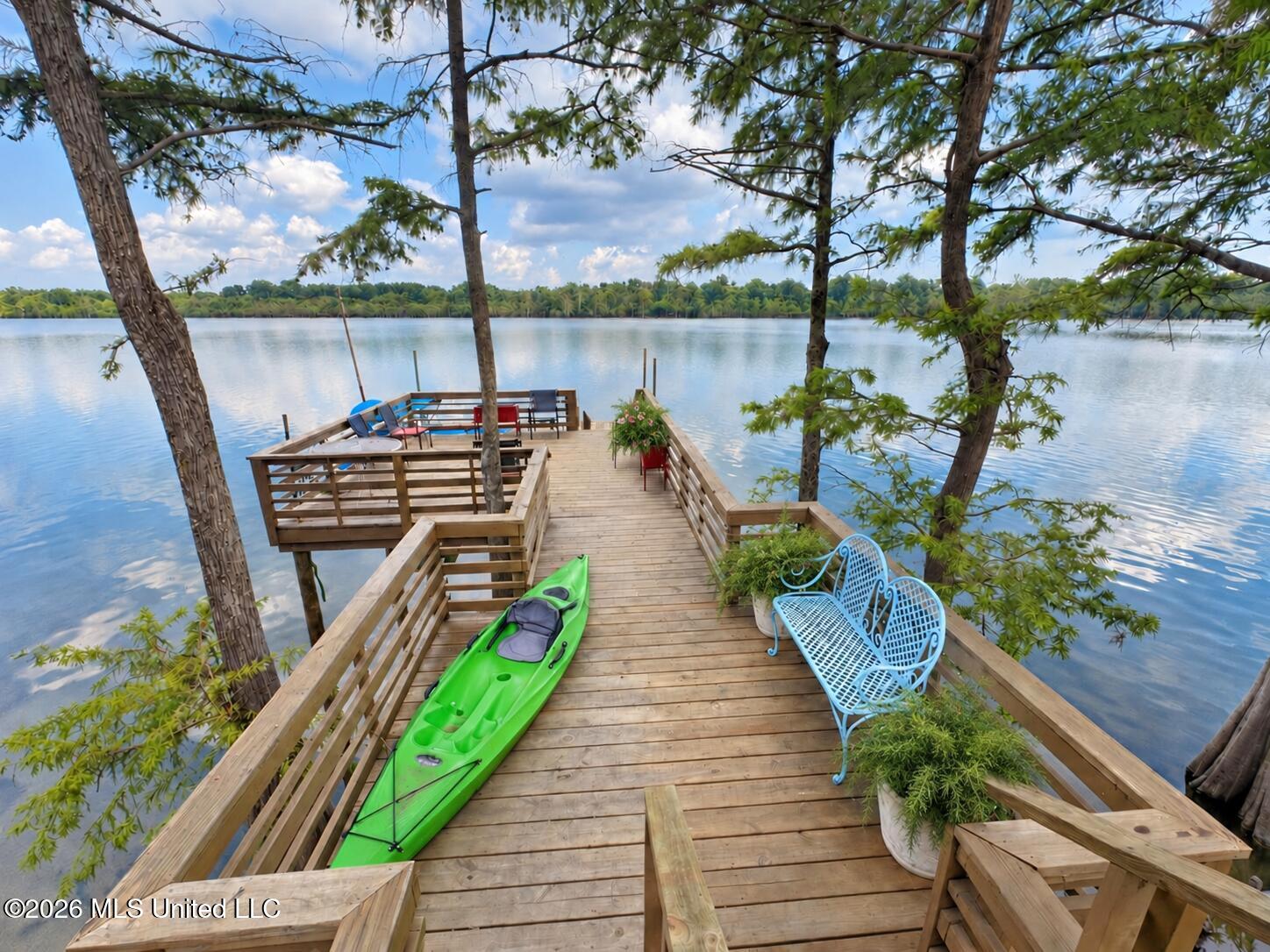 7 Neill Cove Property Photo 5