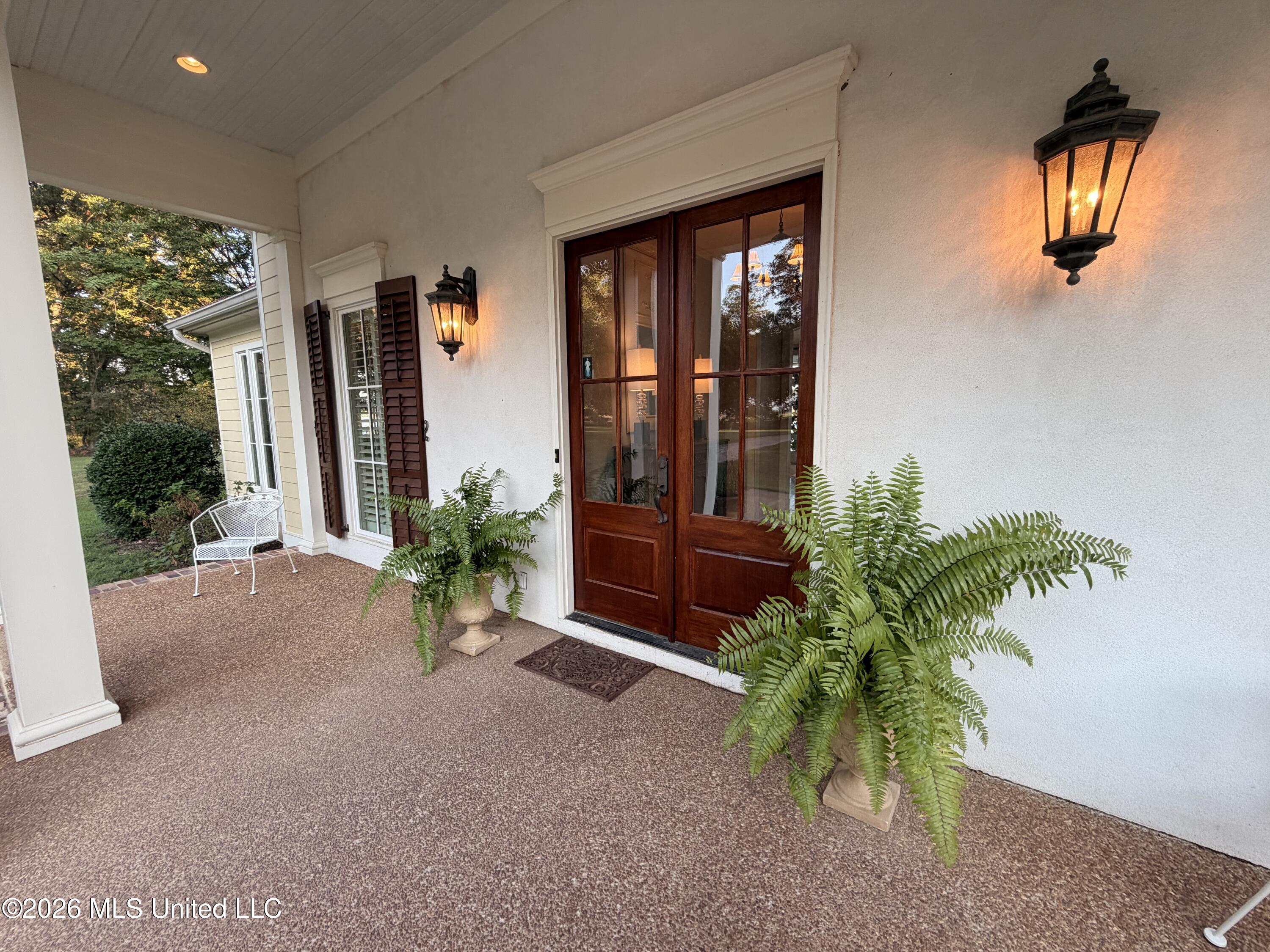 7 Neill Cove Property Photo 9