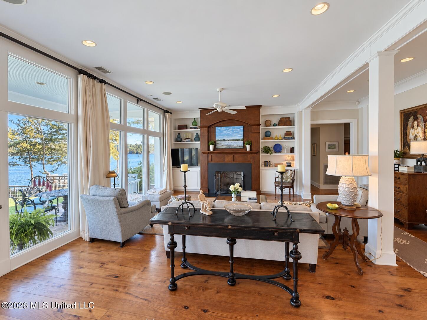 7 Neill Cove Property Photo 12