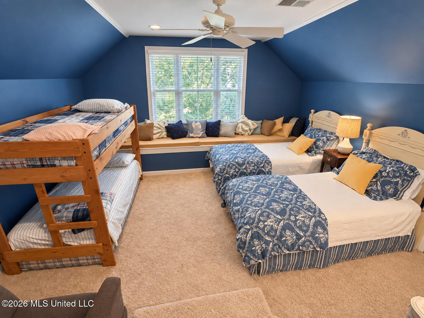 7 Neill Cove Property Photo 33