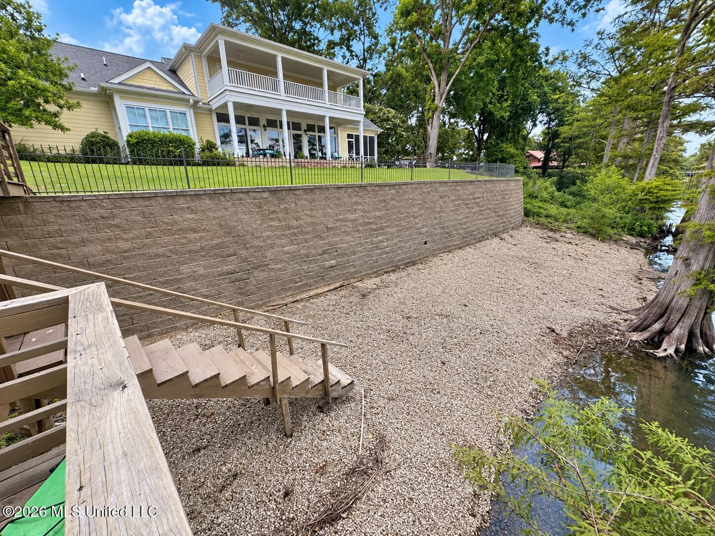 7 Neill Cove Property Photo 48