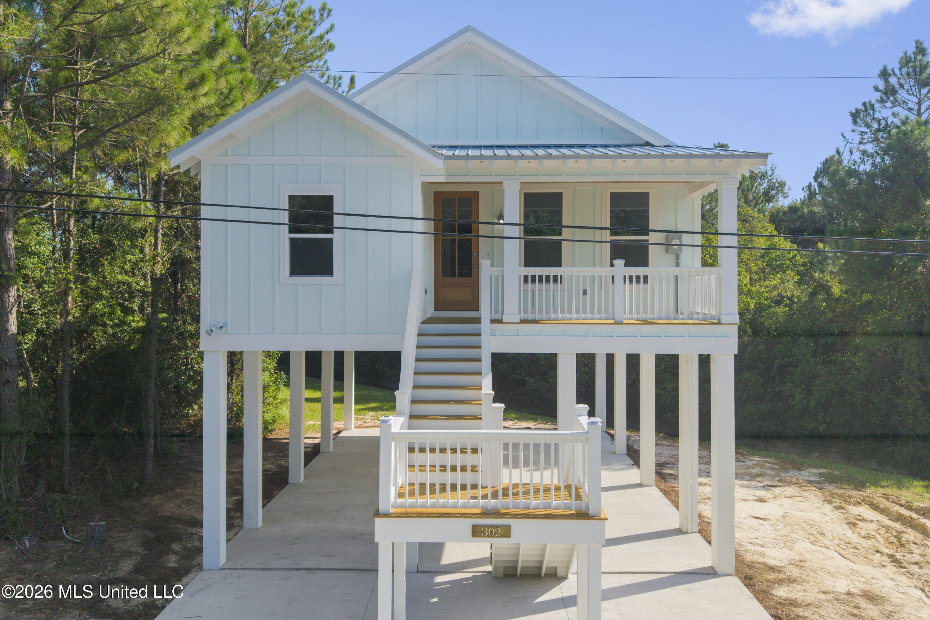 302 Terrace Avenue Property Photo 1