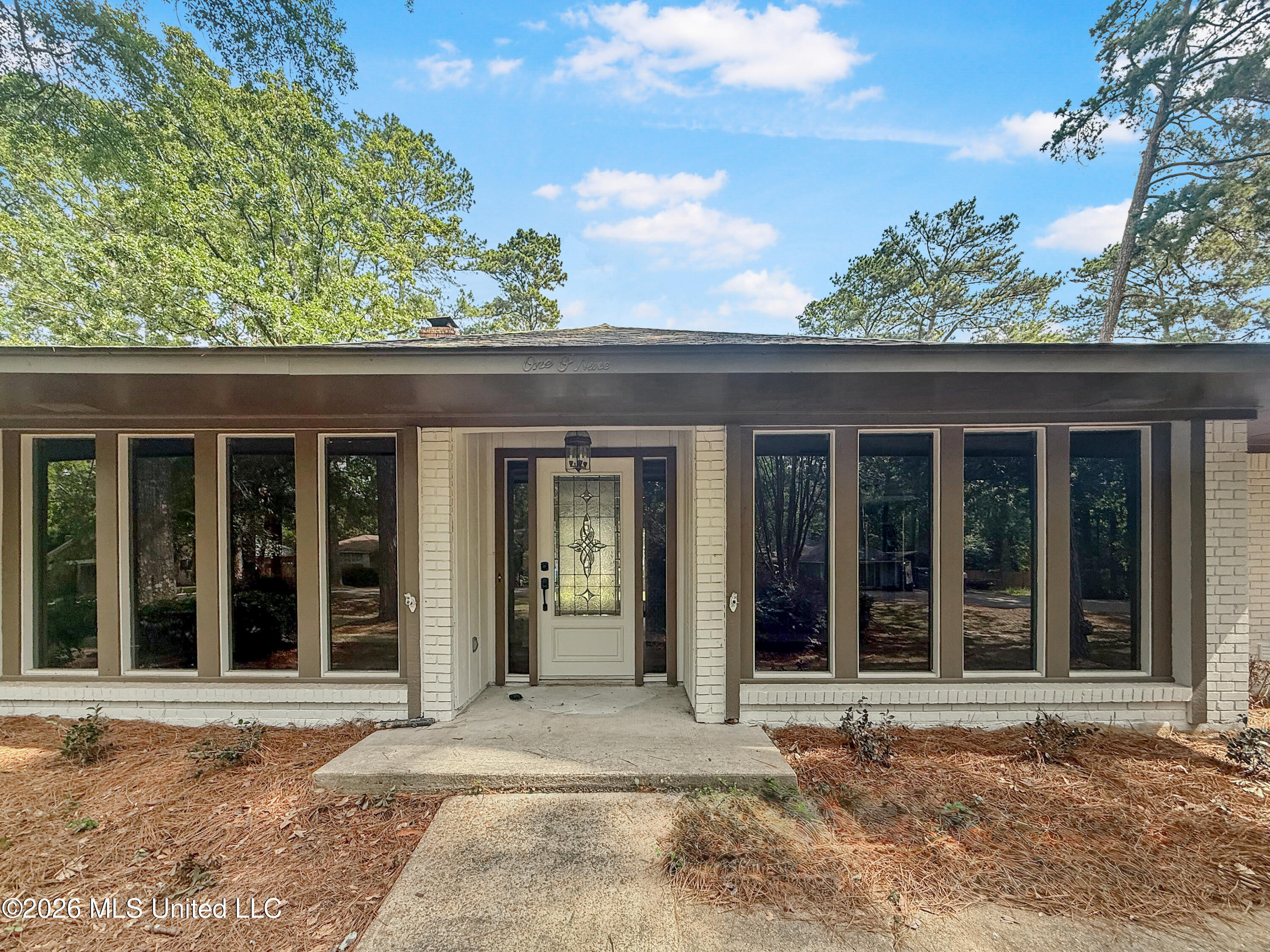 109 Park Lane Property Photo 2