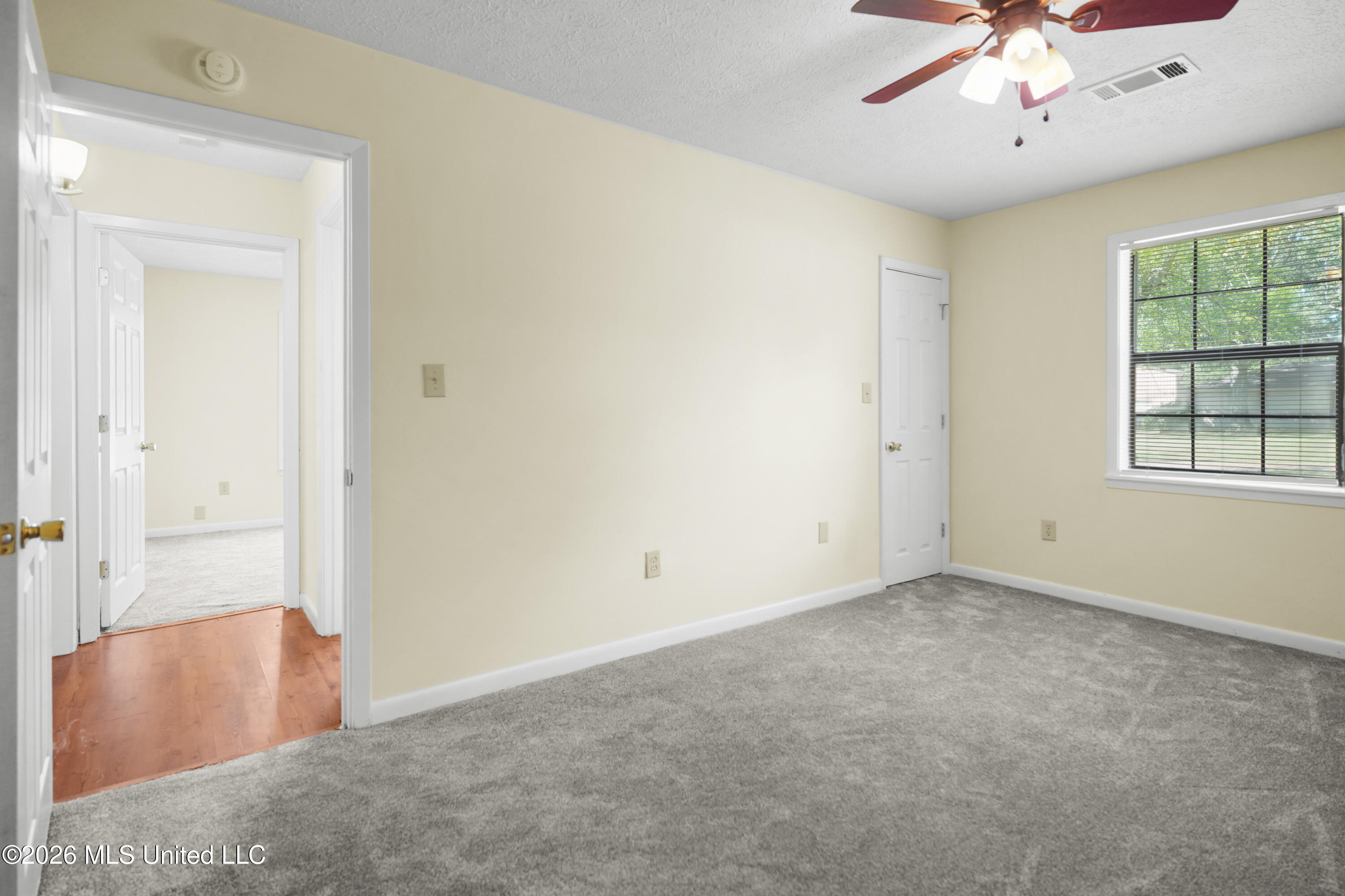 130 Western Hills Drive Property Photo 11