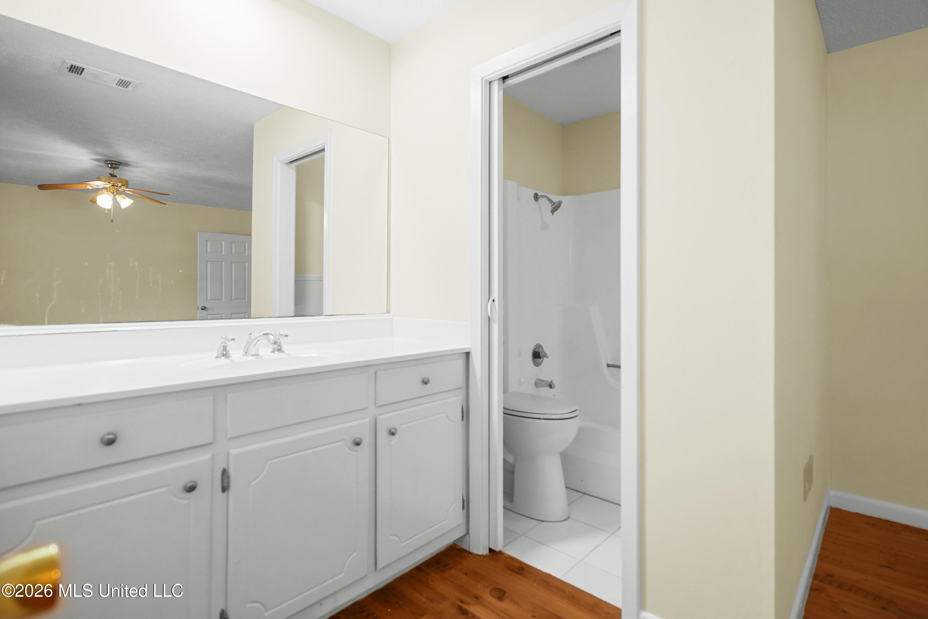 130 Western Hills Drive Property Photo 16