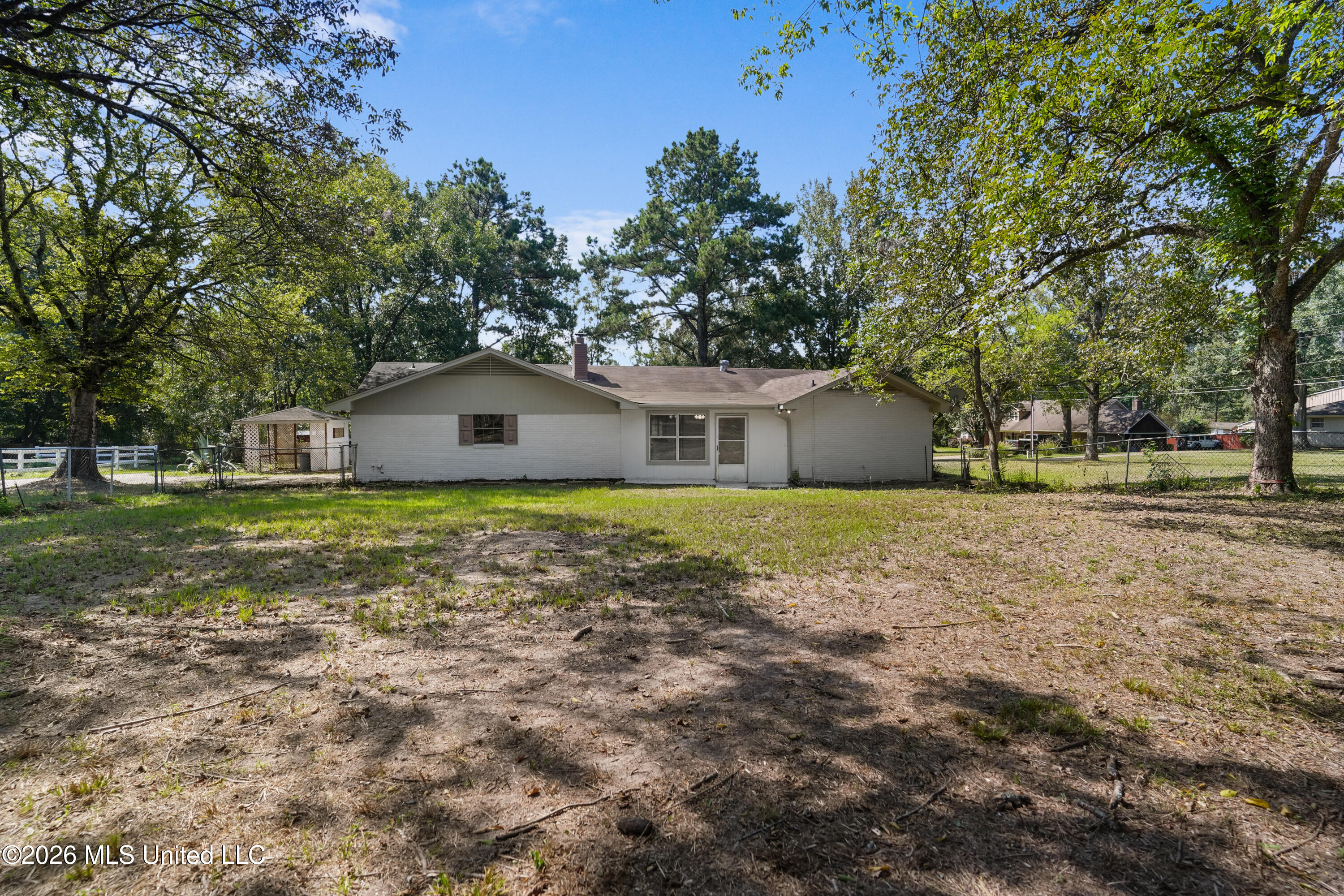 130 Western Hills Drive Property Photo 22