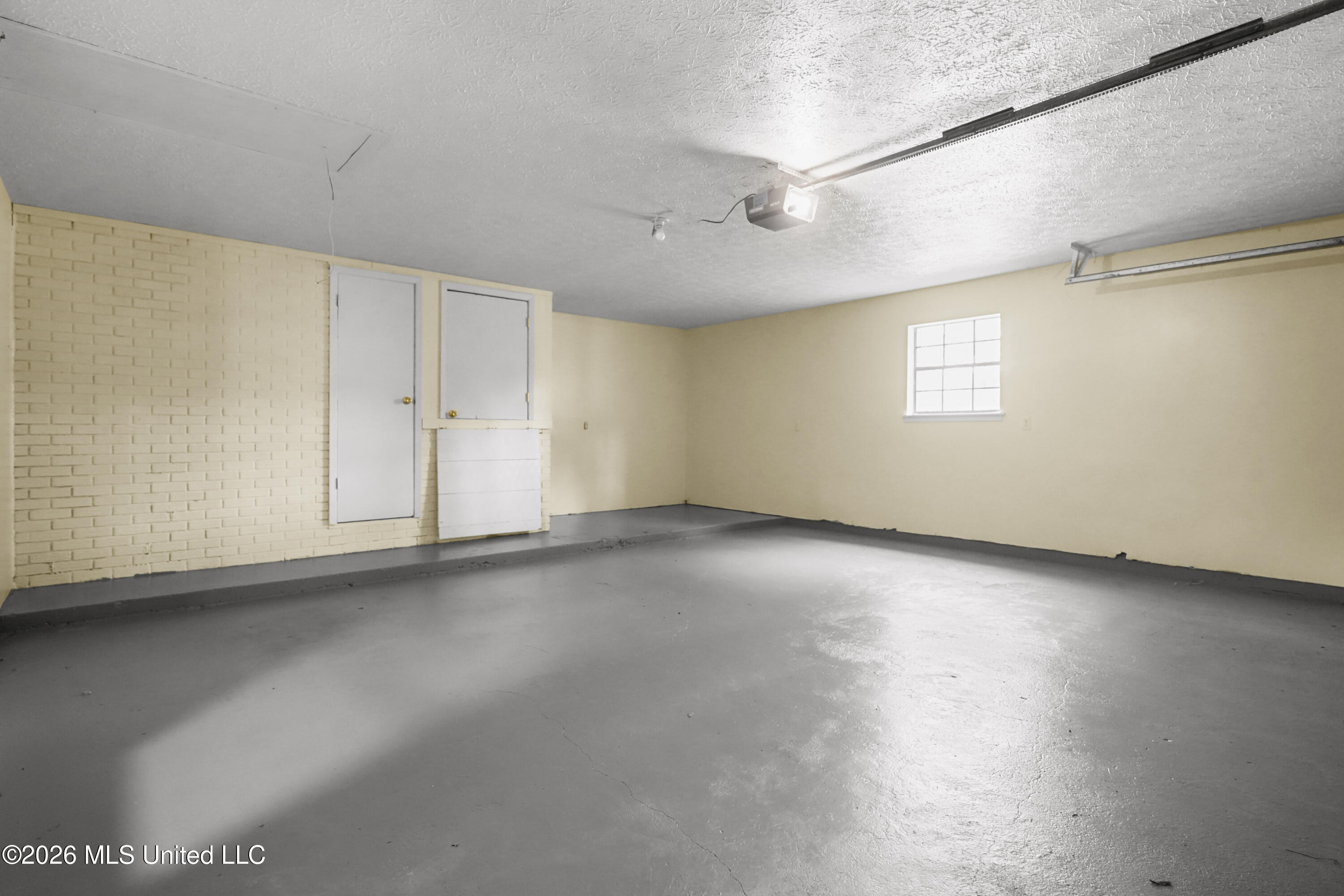 130 Western Hills Drive Property Photo 23