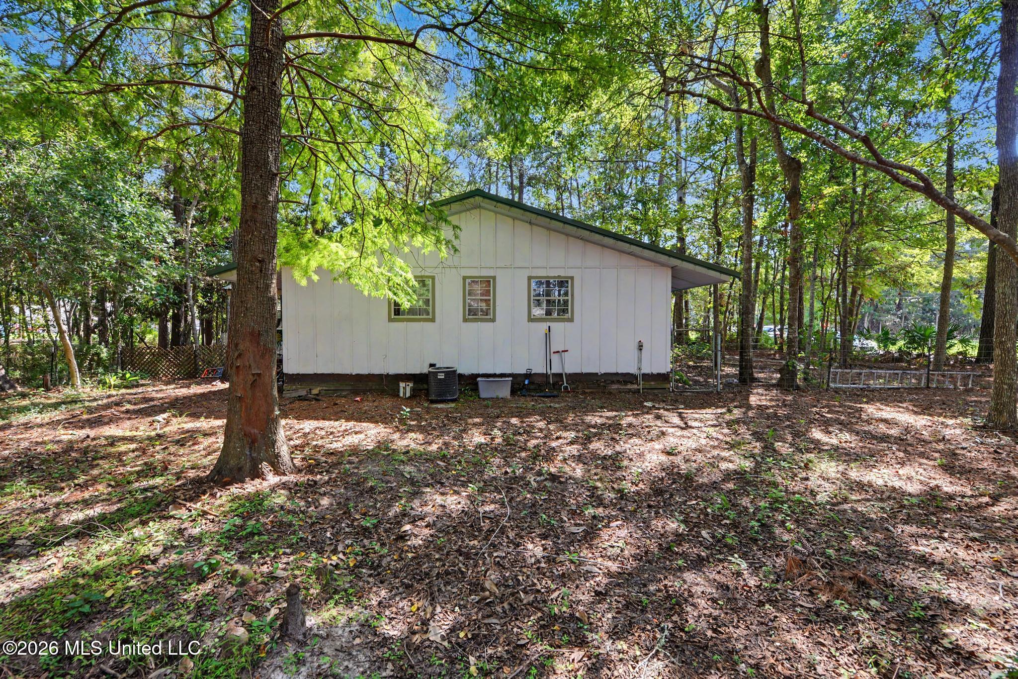 9204 Live Oak Avenue Property Photo 20